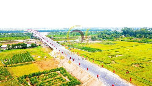 Bán Đất 111m2 Đường Trần Danh Tuyên Trung Tâm Thị Xã Quảng yên  giá NĐT. Lh:0909711000. - Ảnh 2