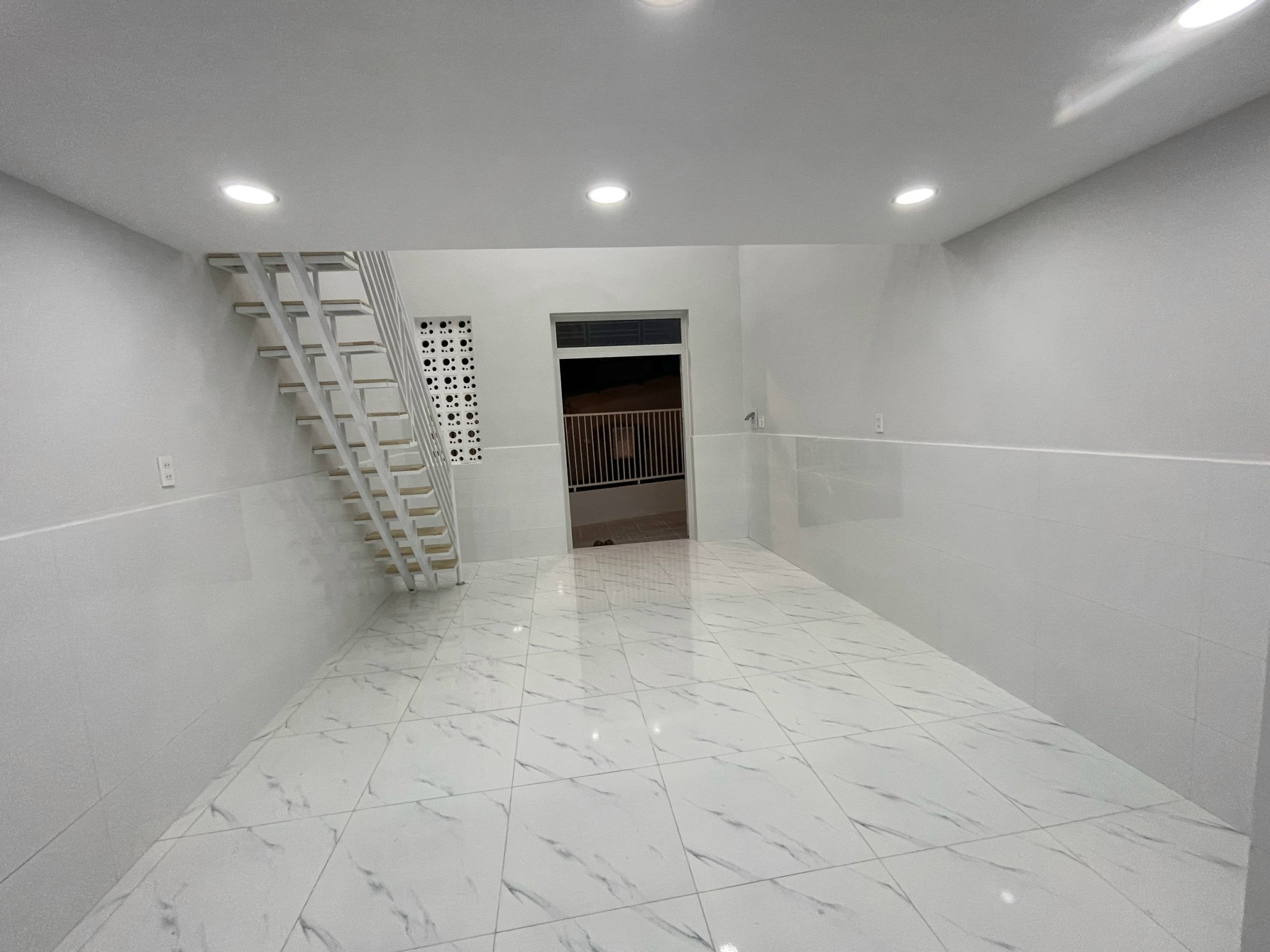 Bán nhà hơn 40m2 Trung Tâm Biên Hòa phường Quang Vinh, Biên Hoà,Đ.Nai chỉ 1,6 tỷ tl - Ảnh 7