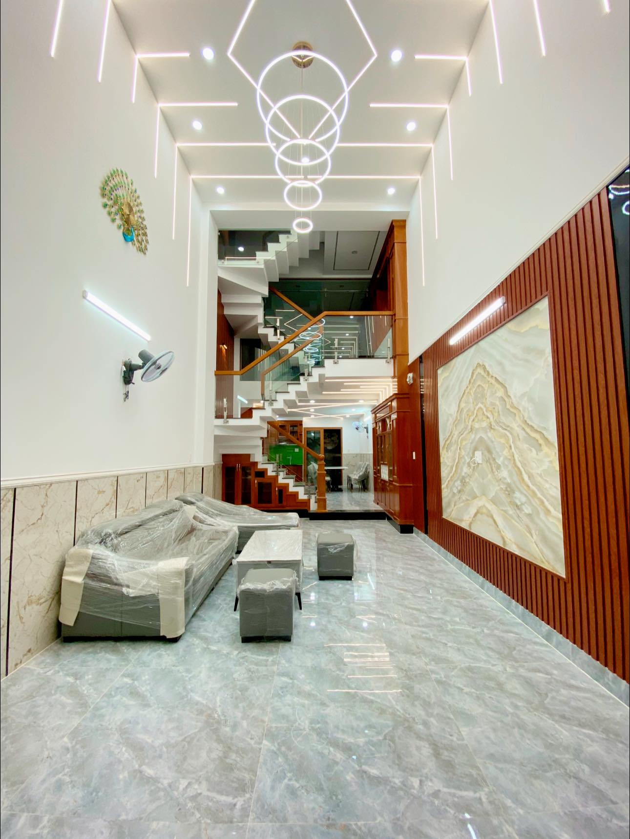 Bán nhà đường Bà Hom, Phường 13, Quận 6.<br>DT: 52 x 3 tầng x (3/8 x 13). <br>Giá: 6 tỷ (còn thương - Ảnh 1