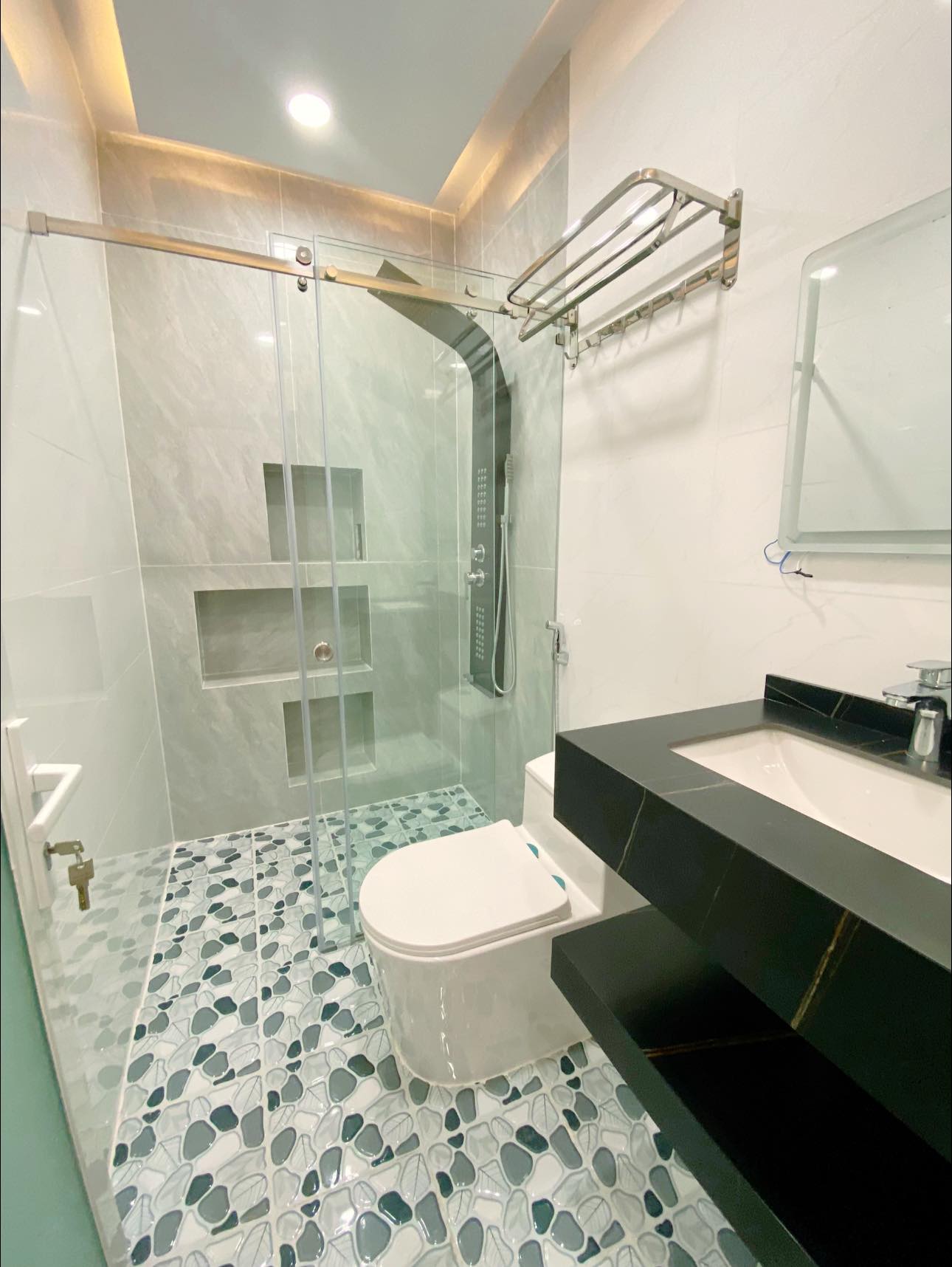Bán nhà đường Bà Hom, Phường 13, Quận 6.<br>DT: 52 x 3 tầng x (3/8 x 13). <br>Giá: 6 tỷ (còn thương - Ảnh 4