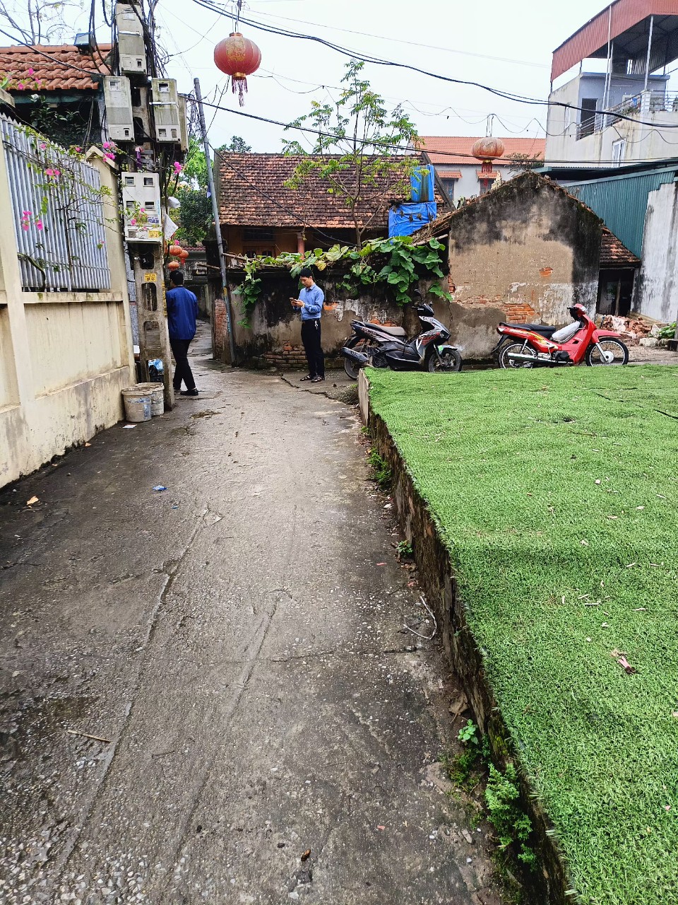 Bán nhà đất giá rẻ tại Hà Nội - Sổ đỏ pháp lý chuẩn - Giá bán đầu tư. Lh:0975337862 - 0936256286 - Ảnh 1