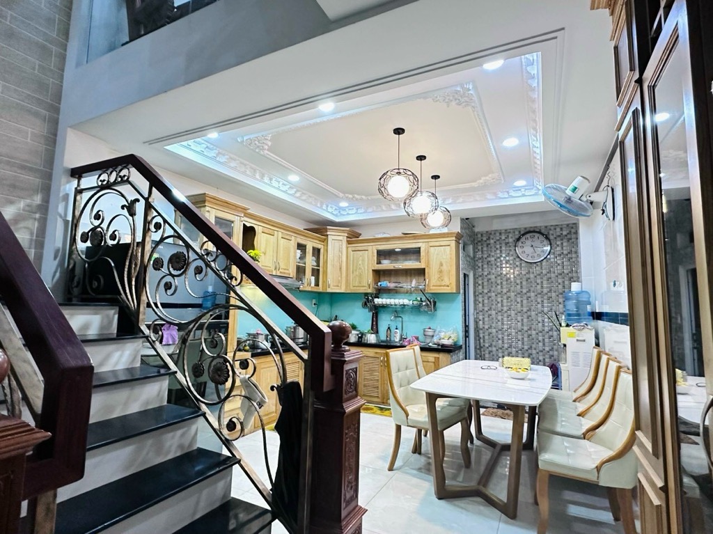 BÁN NHÀ HẺM XE HƠI,HOÀNG QUỐC VIỆT,TẶNG NỘI THẤT TIỀN TỶ,QUẬN 7,82.3M2,5 TẦNG,GIÁ 6.75 TỶ - Ảnh 2