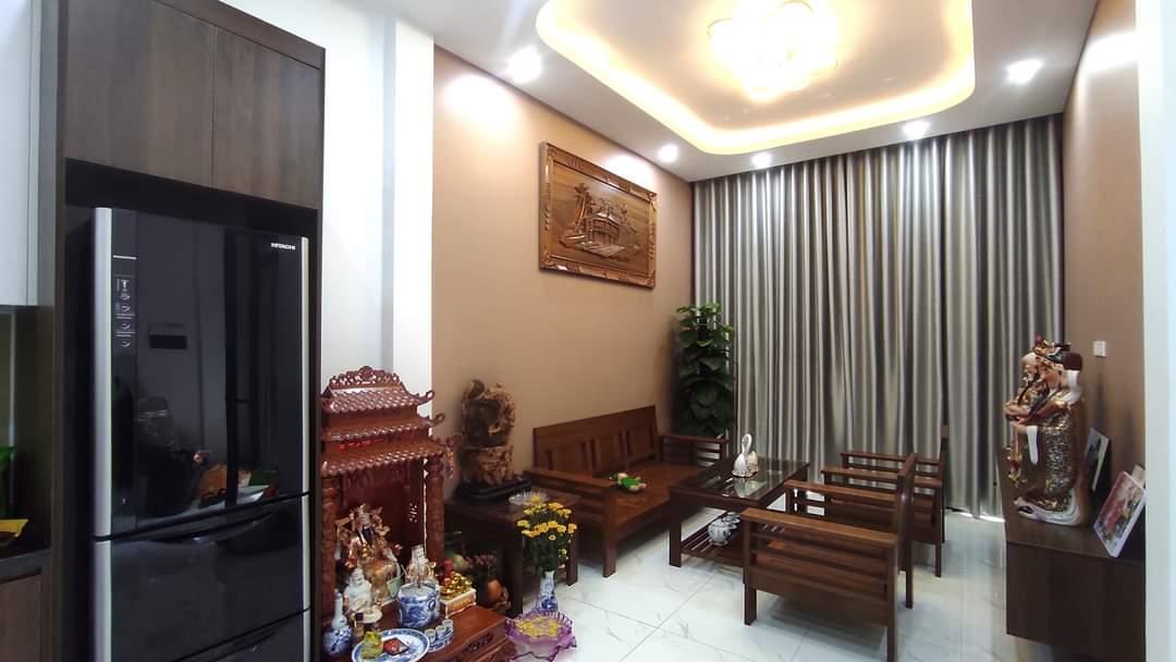 Bán nhà đẹp full nội thất, gần phố, trung tâm, Nguyễn Văn Cừ, 50M, 5.4x tỷ - Ảnh 1