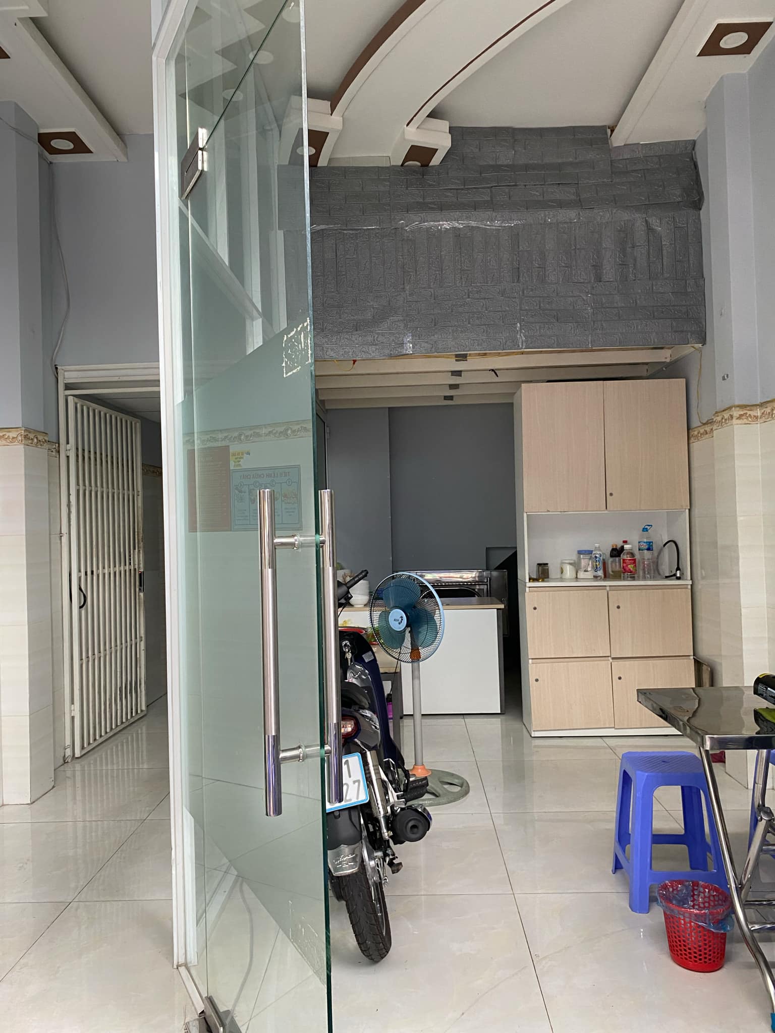 SANG QUÁN HỦ TÍU CÓ CHỖ Ở LẠI TẠI 89 PHẠM VĂN XẢO, HỒ CHÍ MINH - Ảnh 2
