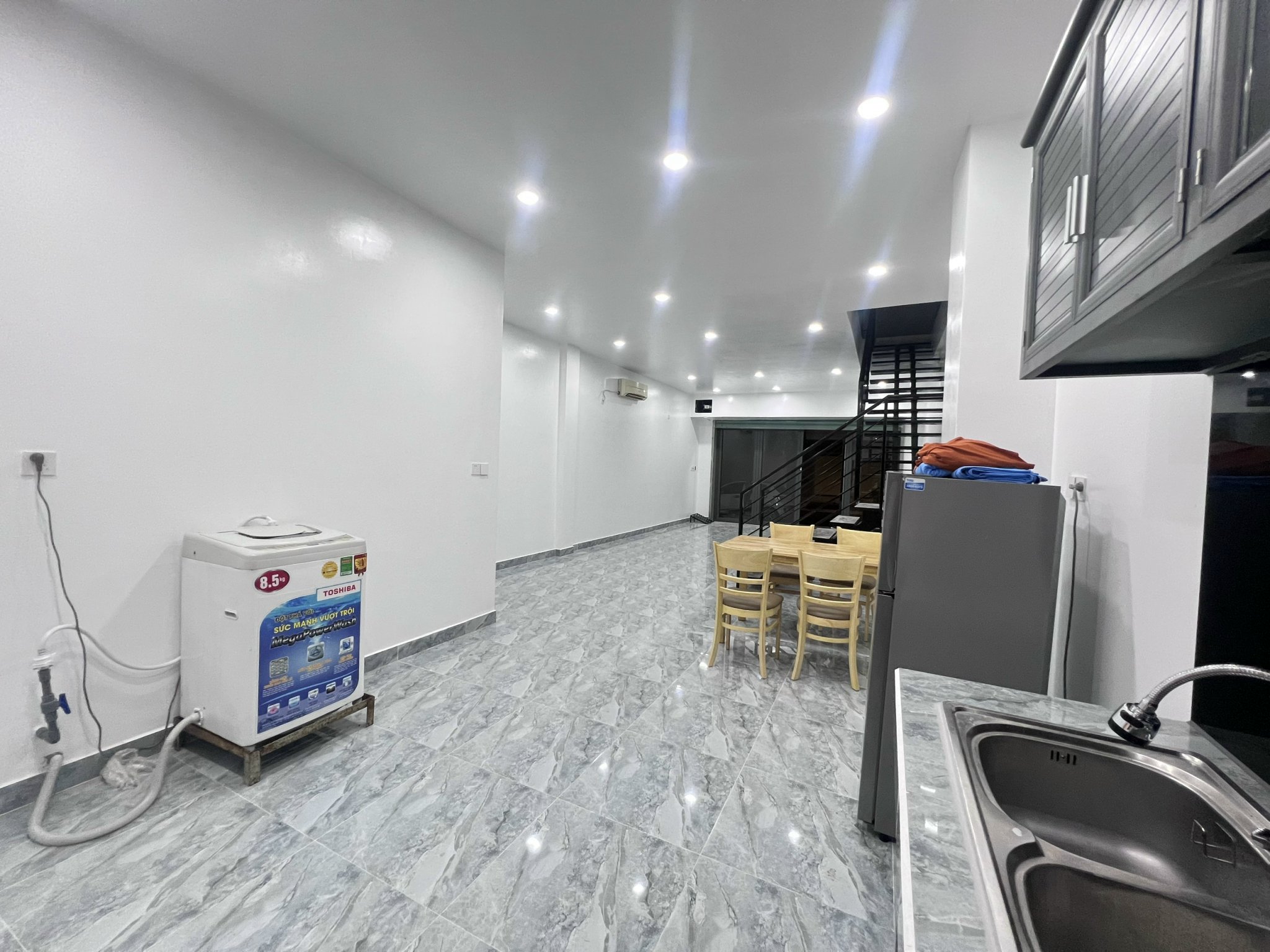Cho thuê nhà tại dự án khu đô thị Oasis City - Bến Cát, Bình Dương - Ảnh 2
