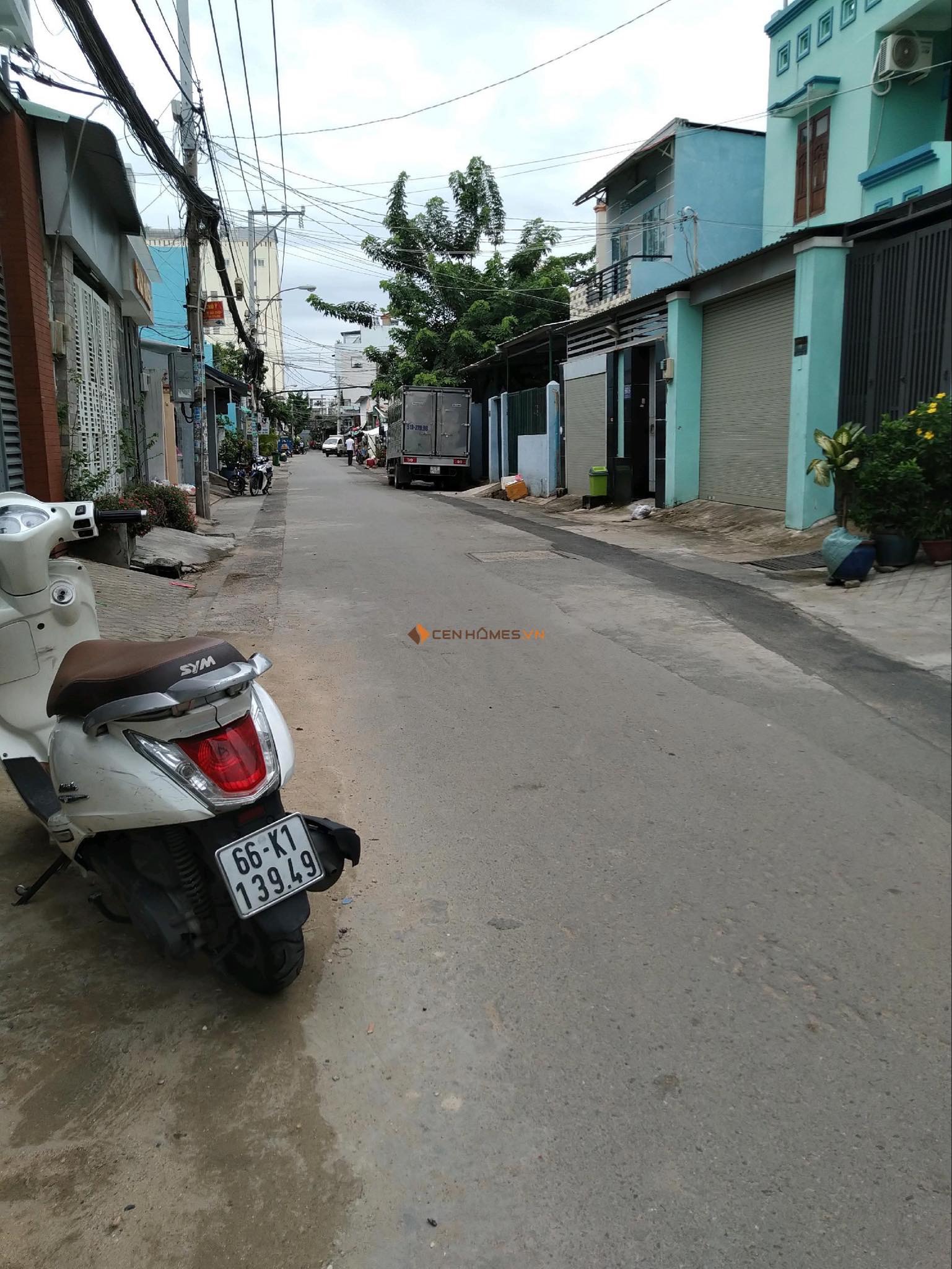 Bán nhà hẻm 860 Huỳnh Tấn Phát, Quận 7 - Ảnh 2