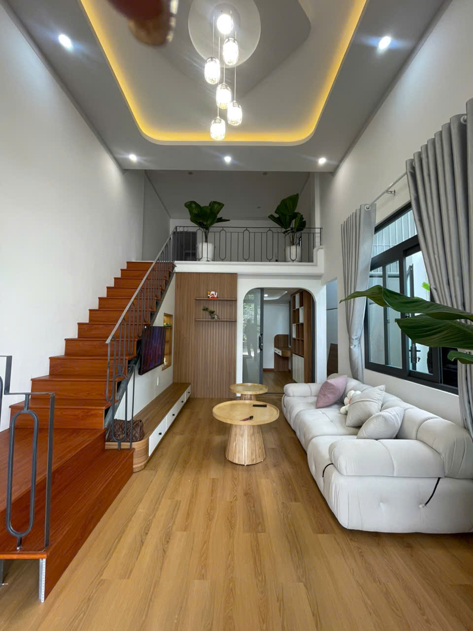 Nhà gác lửng xinh đẹp hẻm Mạc Đỉnh Chi - P Tân Tiến (5.36x26m) - 3.180 tỷ - Ảnh 1