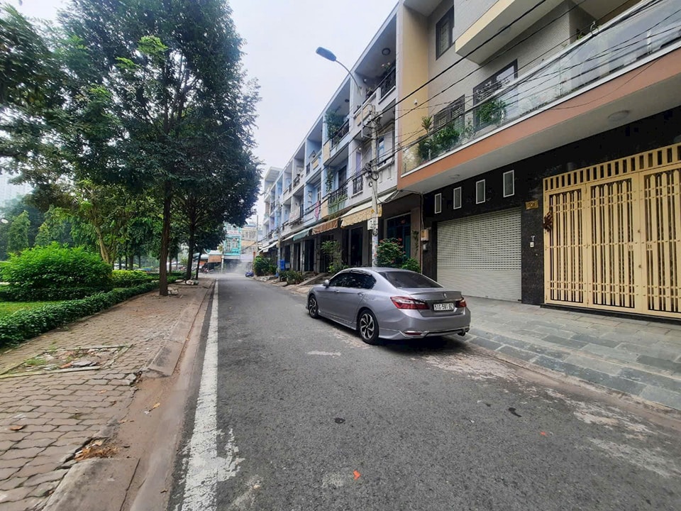 5x17M 6 TẦNG MẶT TIỀN KHU BÌNH PHÚ Q6 - Ảnh 1