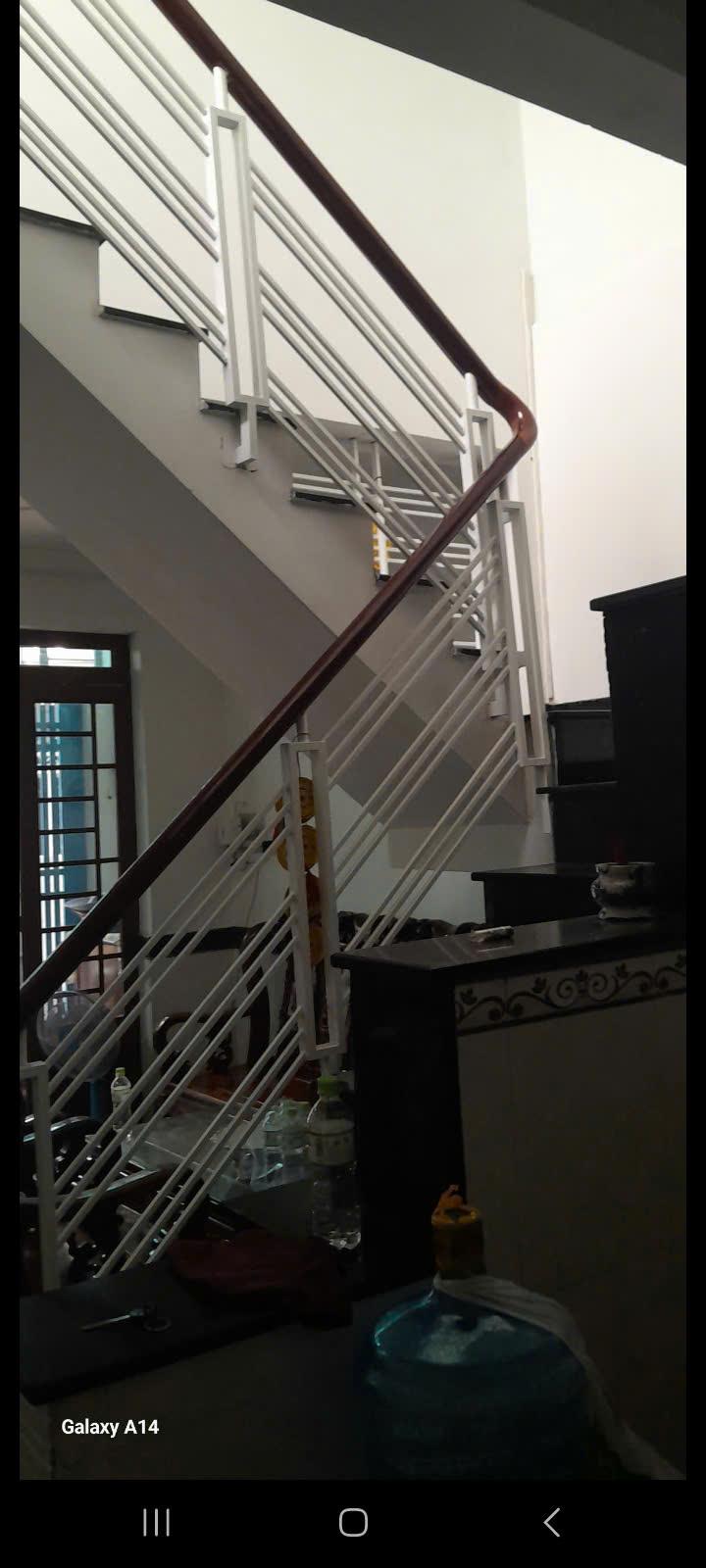 Nhà đẹp - giá tốt Chính chủ cần bán nhà vị trí tại đường Tân Thới Hiệp 06, Quận 12, TPHCM - Ảnh 1