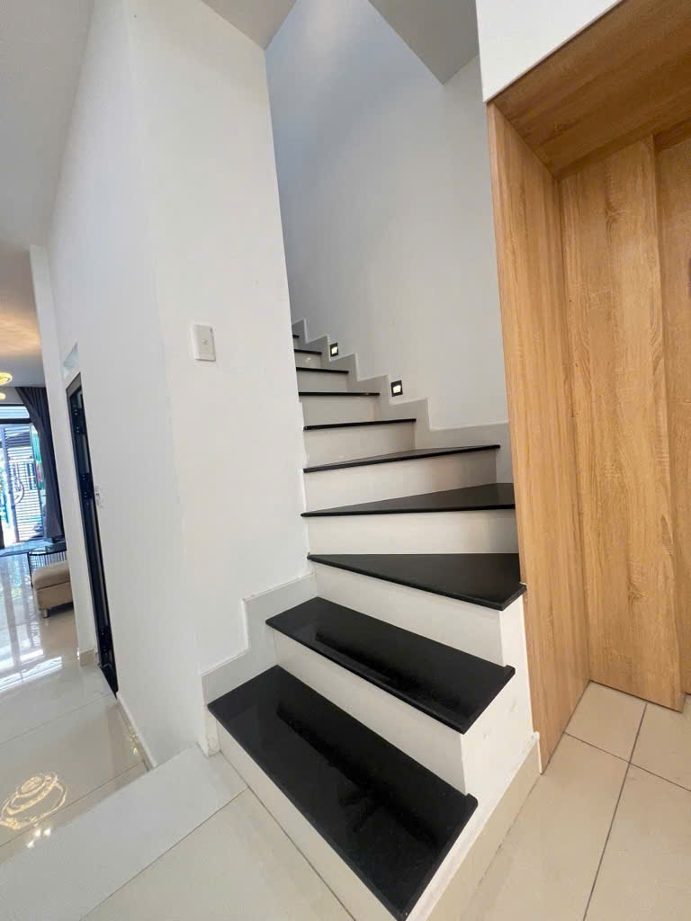Bán nhà Trường Thọ TP Thủ Đức-mới đẹp ở ngay tặng nội thất-62.5m 2 tầng-SHR-6.3tỷ. Lh:0901325214 - Ảnh 4