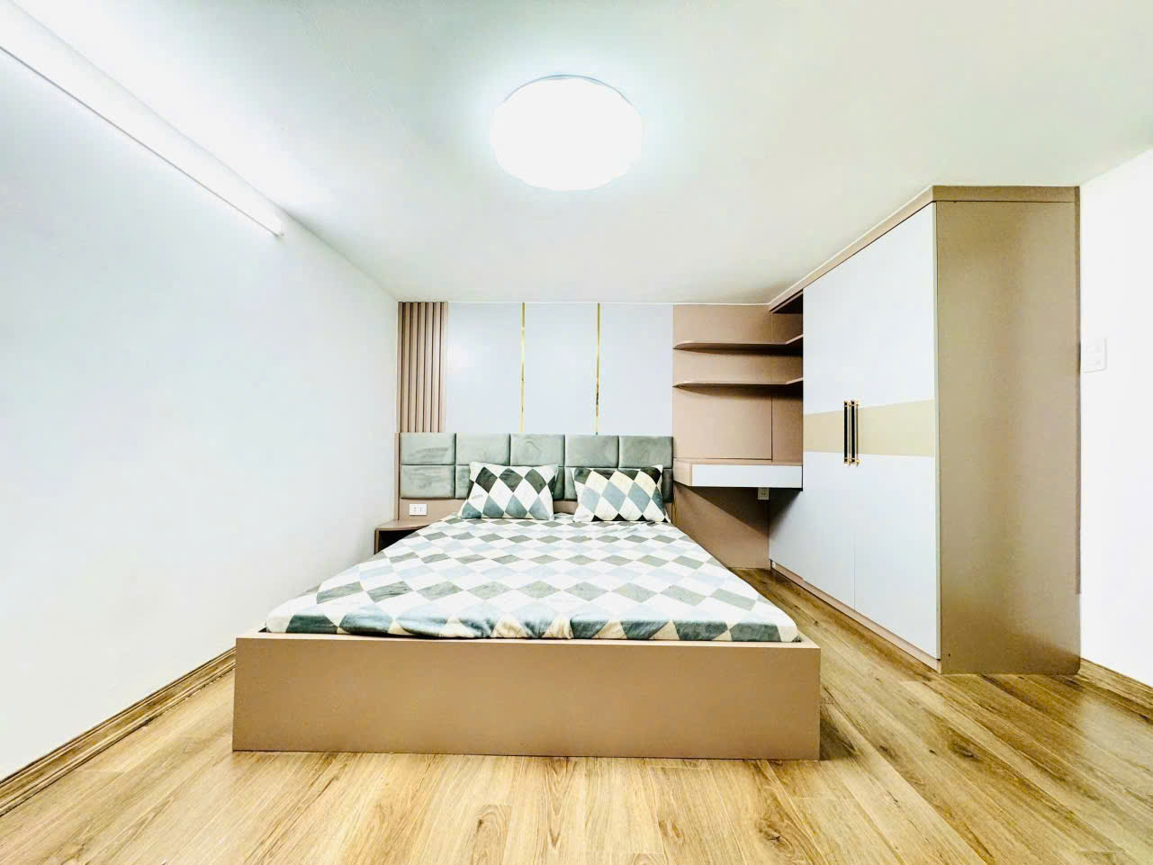 BÁN NHÀ NGÕ GẦN HỒ BA MẪU - 25M2 - SỔ ĐỎ - CHỈ 5.15 TỶ. LH:0766097338 - Ảnh 5