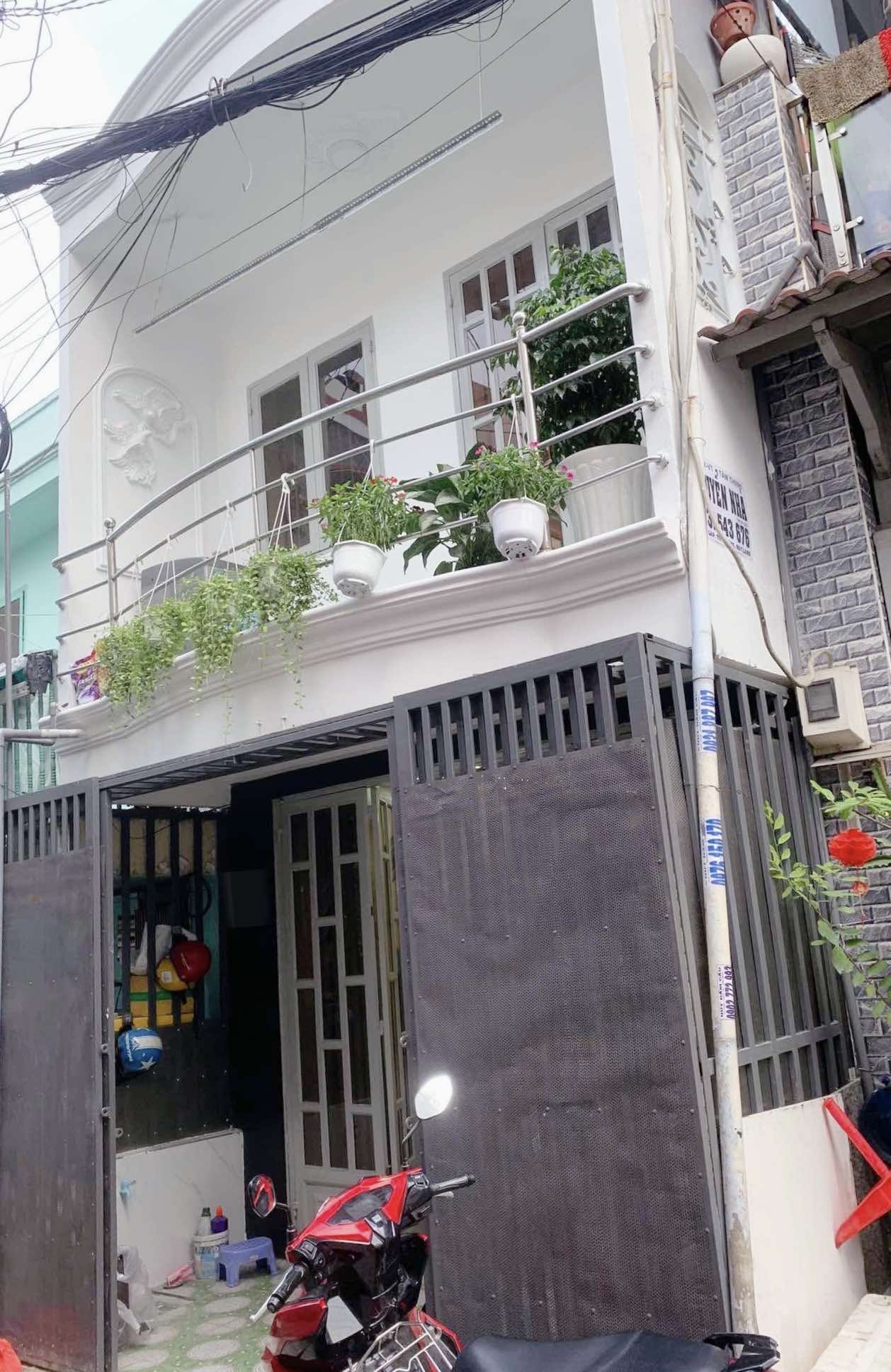 Bán nhà hxh 42m2-2tang sát mt Song Hành Q12 , liền kề Ngã Tư Trung Chánh - 3 tỷ nhỉnh 0932030061 - Ảnh chính