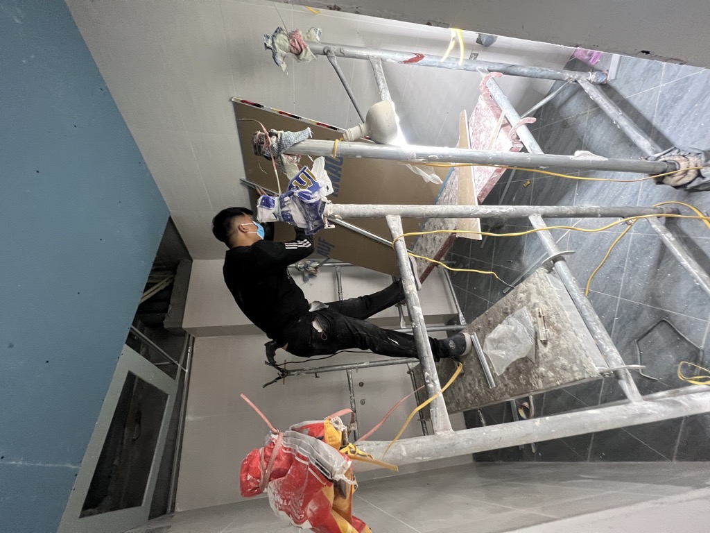 Nhà Mới Tinh Đang Hoàn Thiện, Mai Phúc _ Long Biên, Ô Tô Đỗ Cửa ,Cực kỳ Hiếm, Vị Trí ĐẸP Tuyệt Vời, 30m 6T Giá Chỉ 5,75 Tỷ !! - Ảnh 2