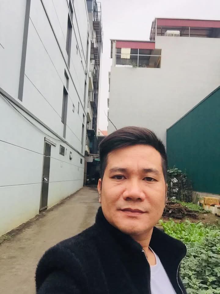 Đất Vàng Mặt Phố _ Lô GÓC _ TRUNG TÂM KINH DOANH TRÂU QUỲ GIA LÂM _ 110M - MT : 5,2M _ GIÁ 19,2 TỶ!! - Ảnh chính