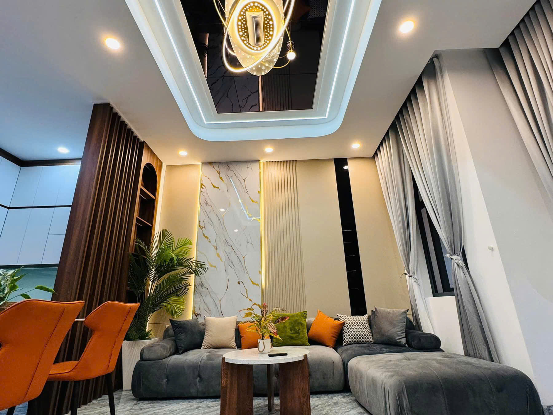 Nhà đẹp hẻm Y Moan ngay sau nhà thuốc Như Ý - chỉ 2.290 tỷ - Ảnh 3