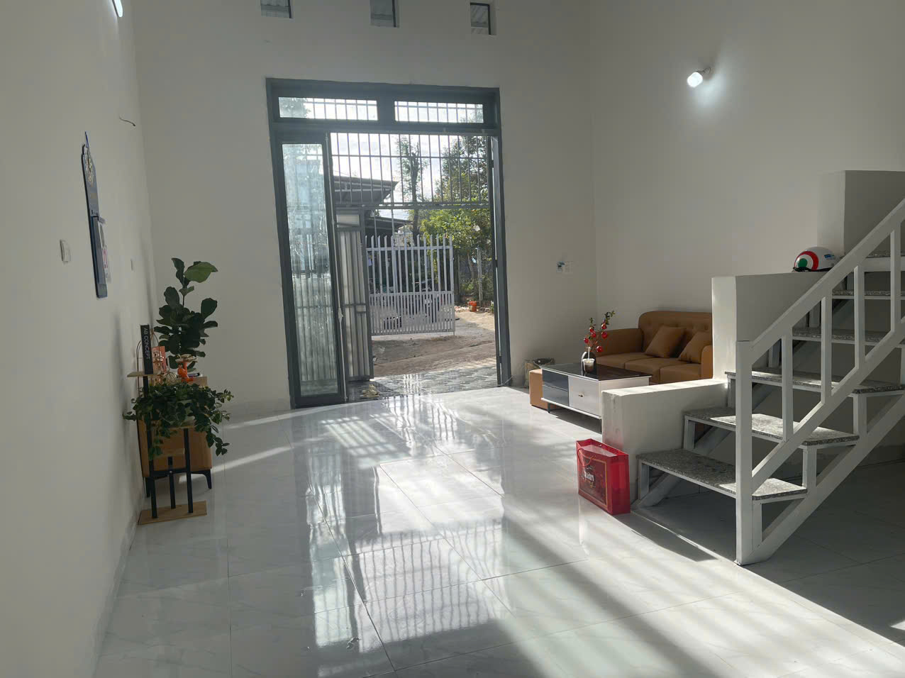 Nhà gác lửng hẻm đường B2 - Phạm Ngũ Lão (chưa qua Vành đai) - 1.590 tỷ - Ảnh 2