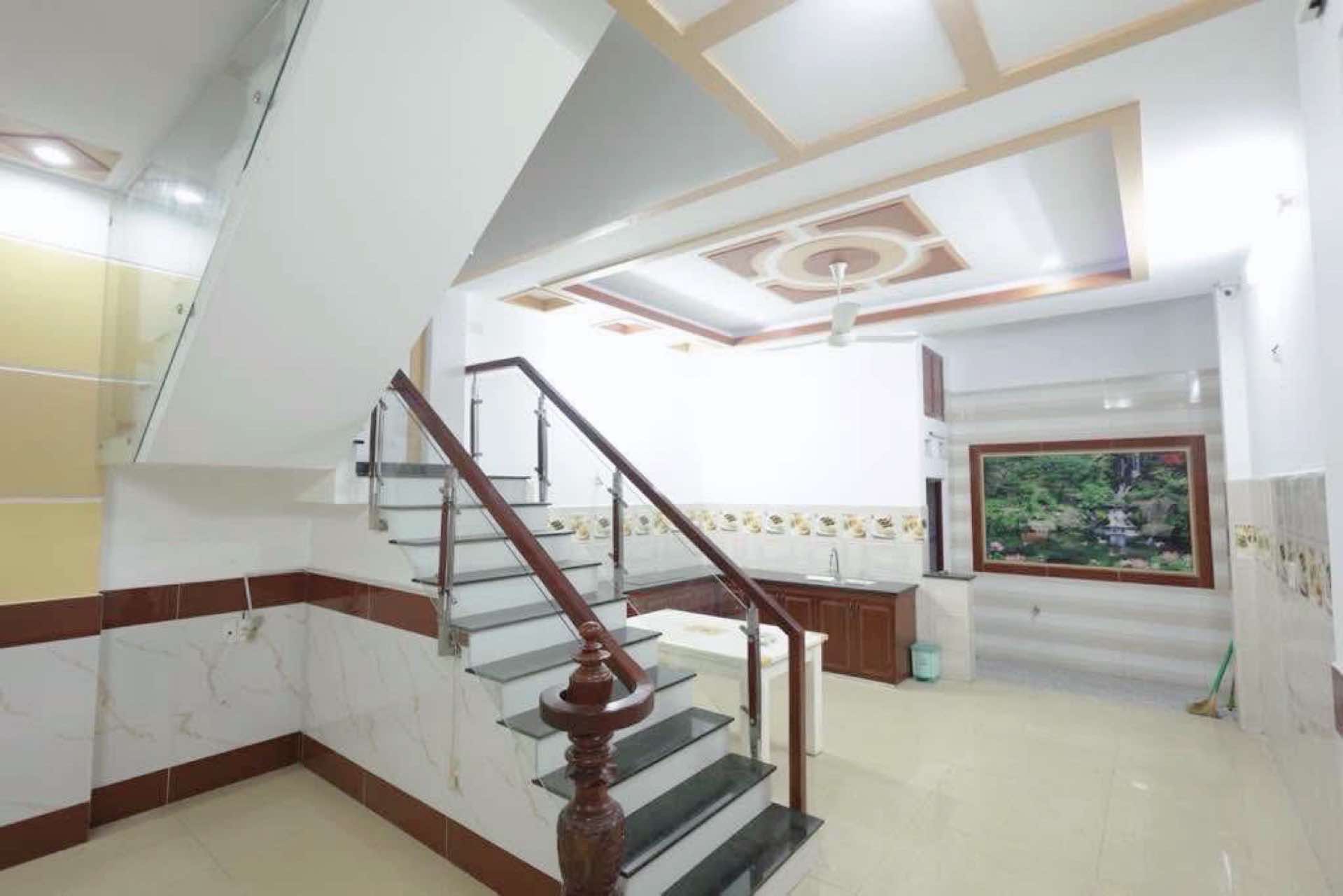 Bán nhà hẻm 409 Huỳnh Thị Hai Q12 , 63m2-3tang hxh , liền kề Đại Học GTVT , 5 tỷ nhỉnh 0932030061 - Ảnh 6