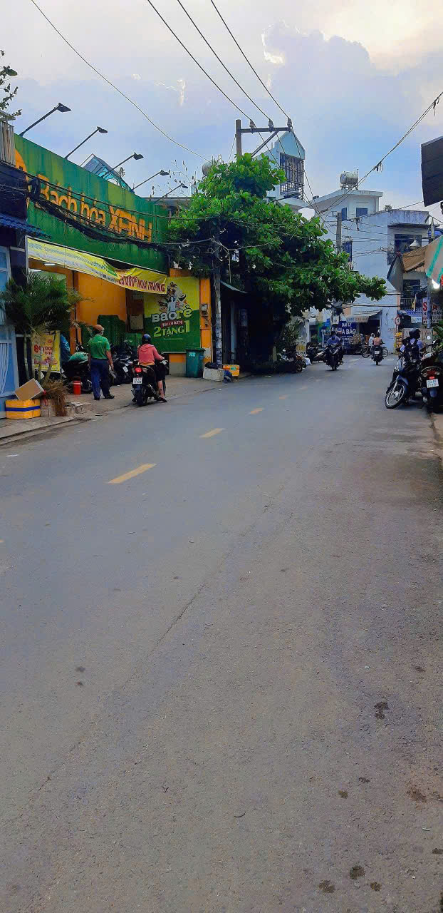BÁN NHÀ BÌNH TÂN, NỞ HẬU GẦN 8M PHONG THỦY - ĐÓN LỘC PHÁT TÀI, GIÁ CHỈ 7 TỶ. LH:0989005693 - Ảnh 1