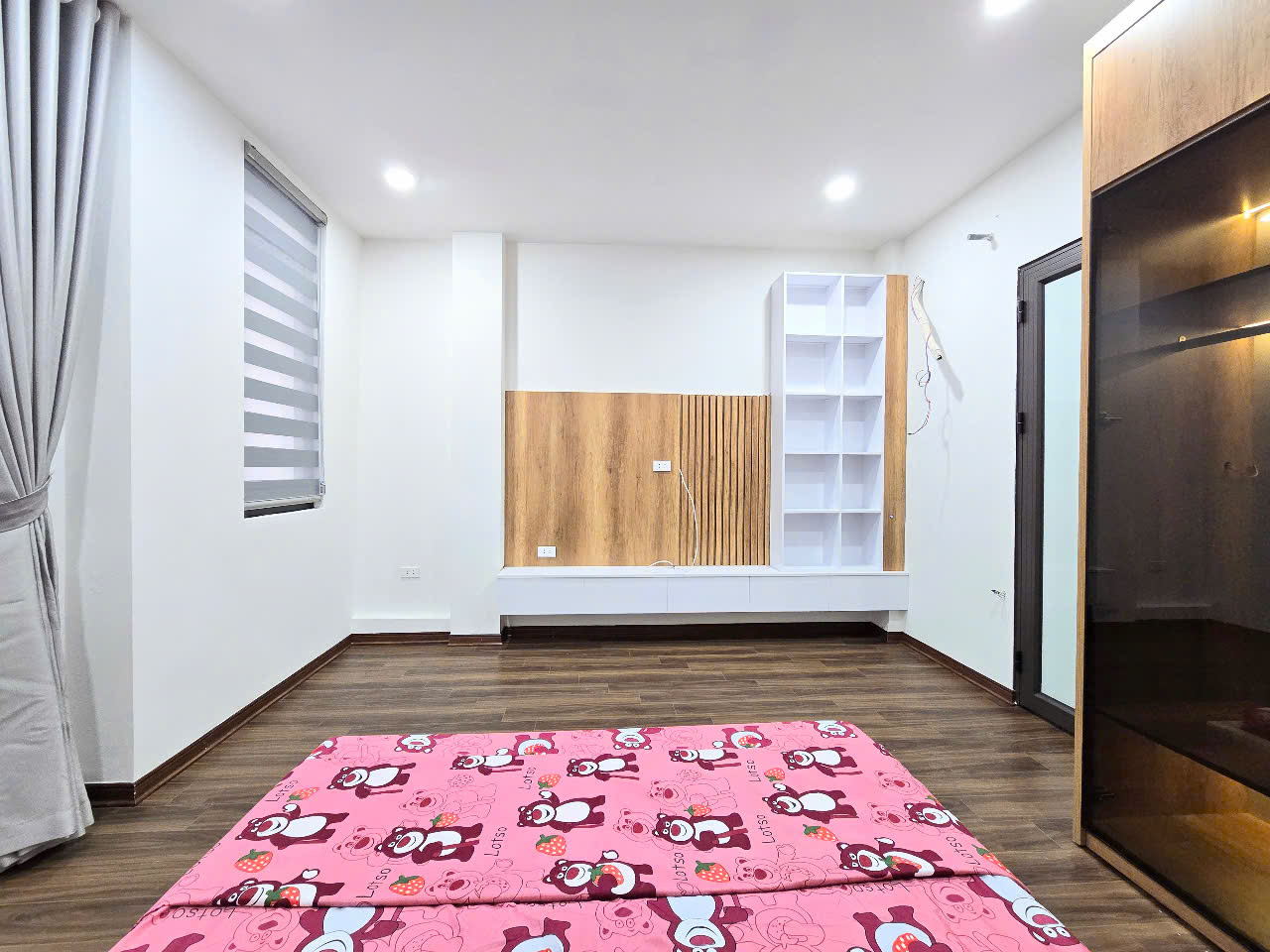 SIÊU HIẾM! NHÀ ĐẸP PHỐ HOÀNG MAI- 5 TẦNG- MT 4.5M- KINH DOANH- ÔTÔ 20M- HƠN 7 TỶ TL 🔥 - Ảnh 1