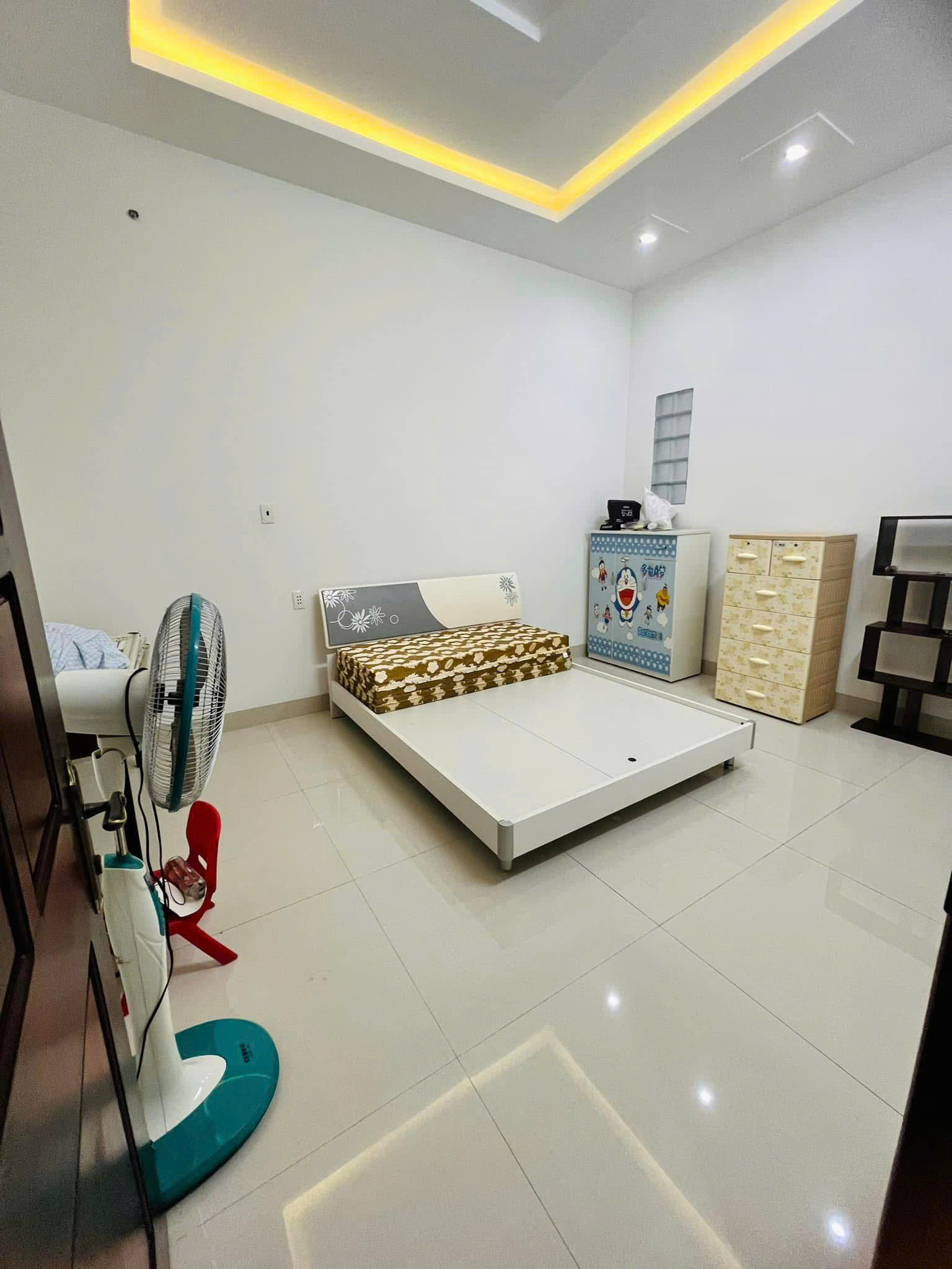 Nhà 2 lầu đẹp mặt tiền Phạm Văn Đồng - chỉ 4.580 tỷ - Ảnh 4