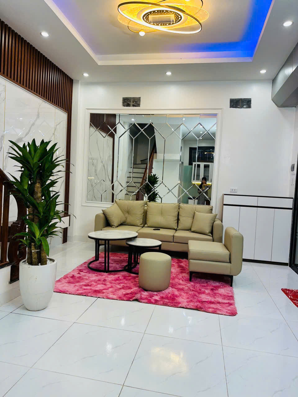 NHÀ ĐẸP NGÕ GỐC ĐỀ, MINH KHAI - 5 TẦNG, 5 NGỦ - NGÕ 2.5M THÔNG - 42.5M2 - GIÁ 7.69 TỶ TL - Ảnh chính