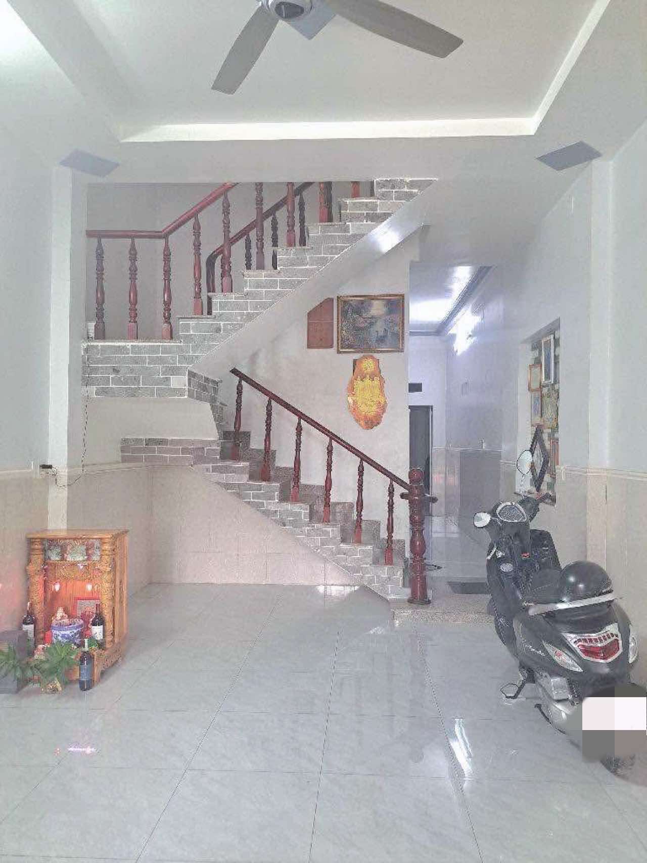 Bán nhà 72m2-3tang mt thụt Tân Thới Hiệp 13 , liền kề Bệnh Viện Q12 , 5 tỷ nhỉnh 0932030061 - Ảnh 2
