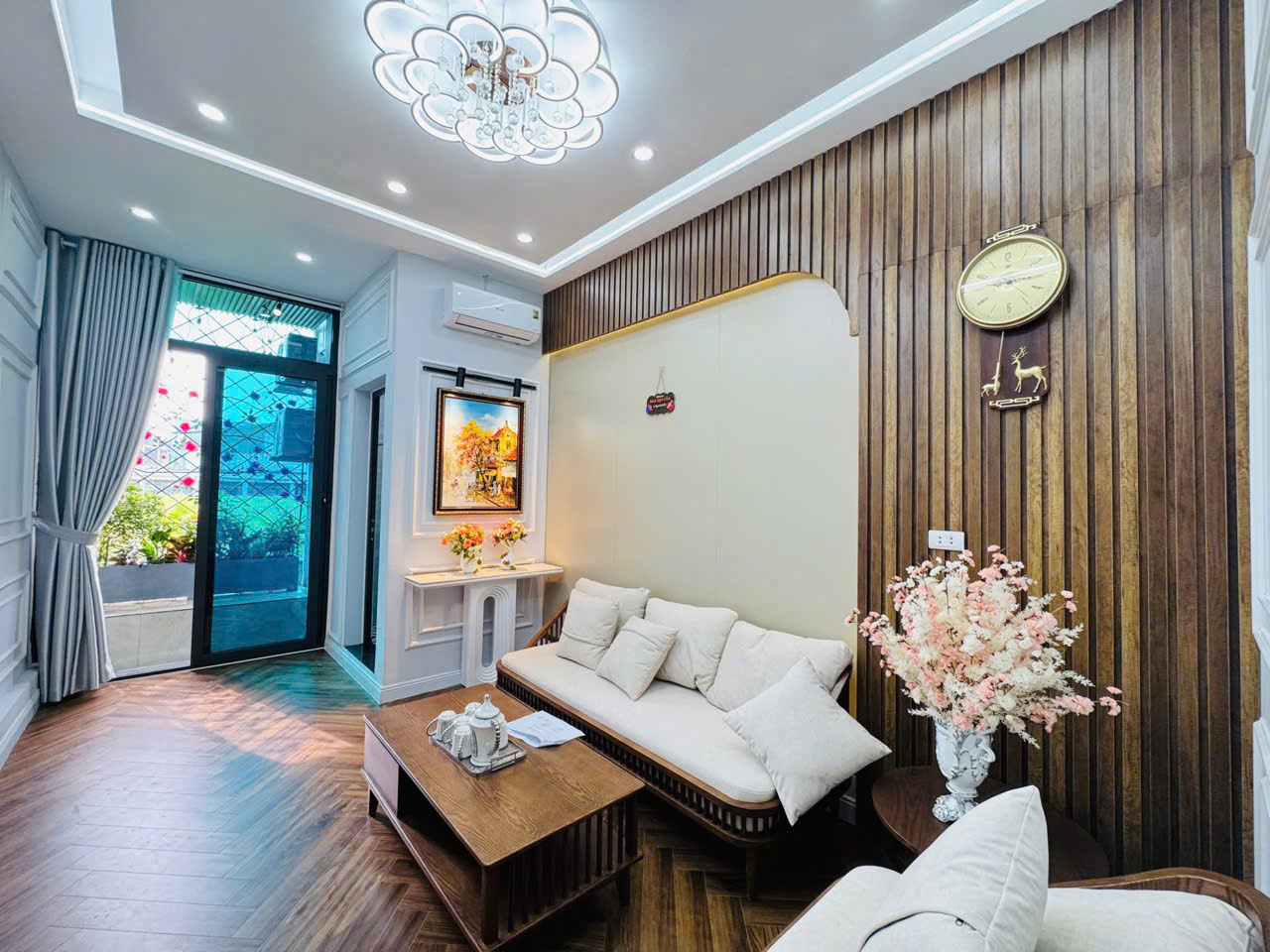 BÁN NHÀ 5 TẦNG MỚI PHỐ HOÀNG MAI, 33M2, MT 3.9M, 10M RA ÔTÔ, GIÁ 6.56 TỶ TL - Ảnh chính