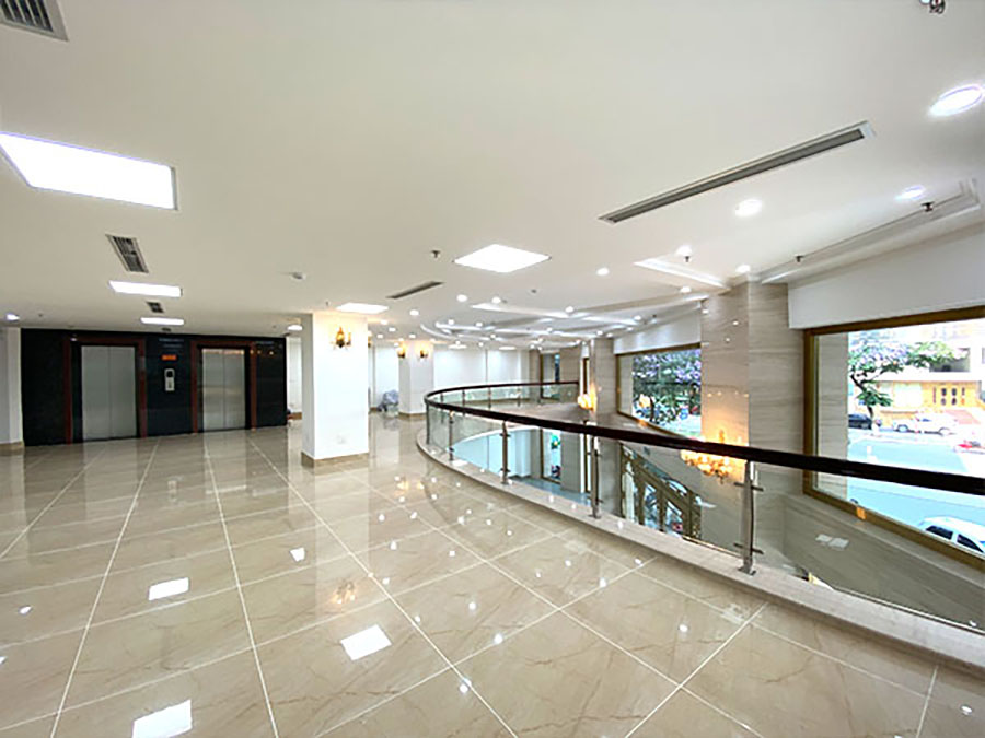 Cho Thuê Tòa Văn Phòng VIP 11 Tầng MP Trần Thái Tông.DT 315m2. Lô Góc. Giá 700tr/th - Ảnh 8