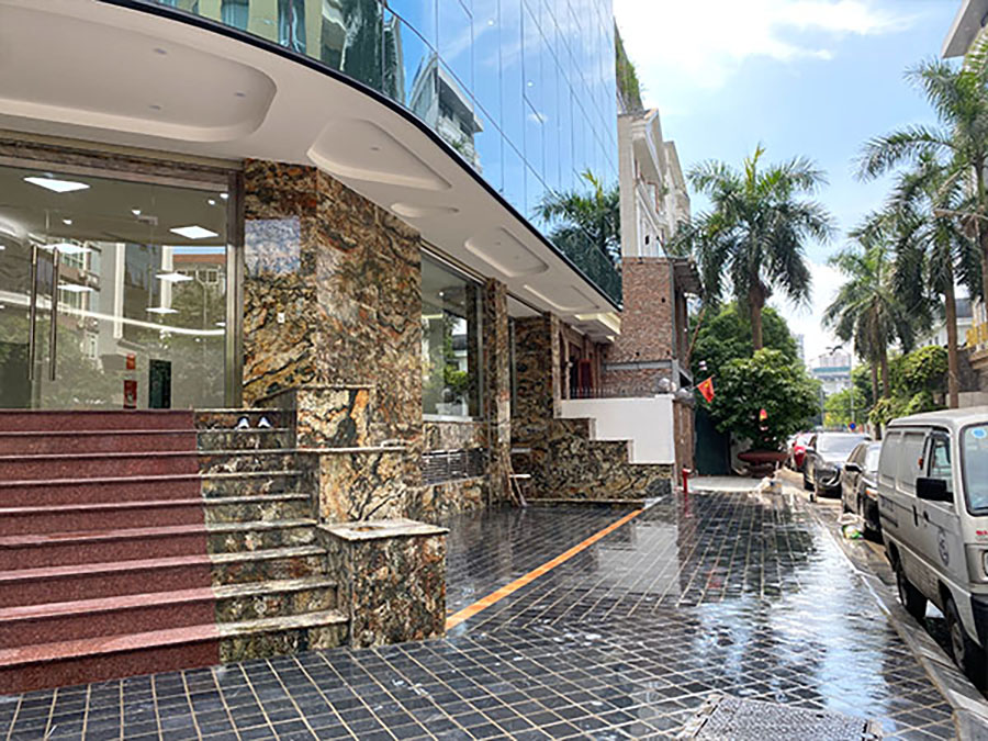 Bán Tòa Văn Phòng VIP 8 Tầng MP Dịch Vọng Hậu. Vị Trí Lô Góc. DT 300m2.Gía 230 TY - Ảnh 2