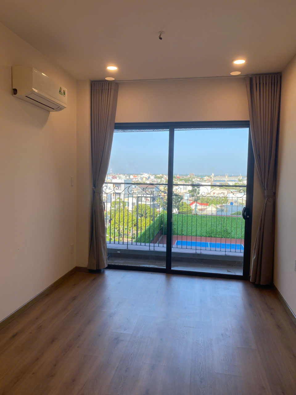 CHO THUÊ CĂN HỘ CHUNG CƯ VIVA PLAZA QUẬN 7 - TP HỒ CHÍ MINH - Ảnh 2