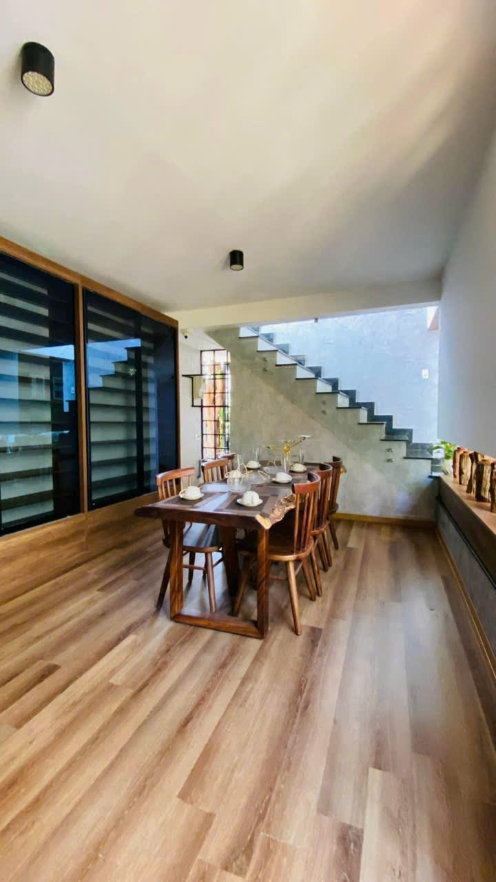 Villa siêu đẹp 2 mặt tiền A6 Phạm Ngũ Lão chưa qua Vành Đai - 7.5 x 33m - 6.480 tỷ - Ảnh 2