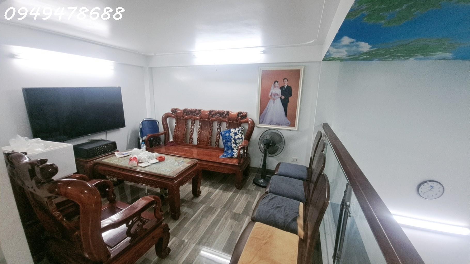 TRẦN CUNG, Ô TÔ 7 CHỖ VÀO, RẤT GẦN MẶT PHÔ - Ảnh 1