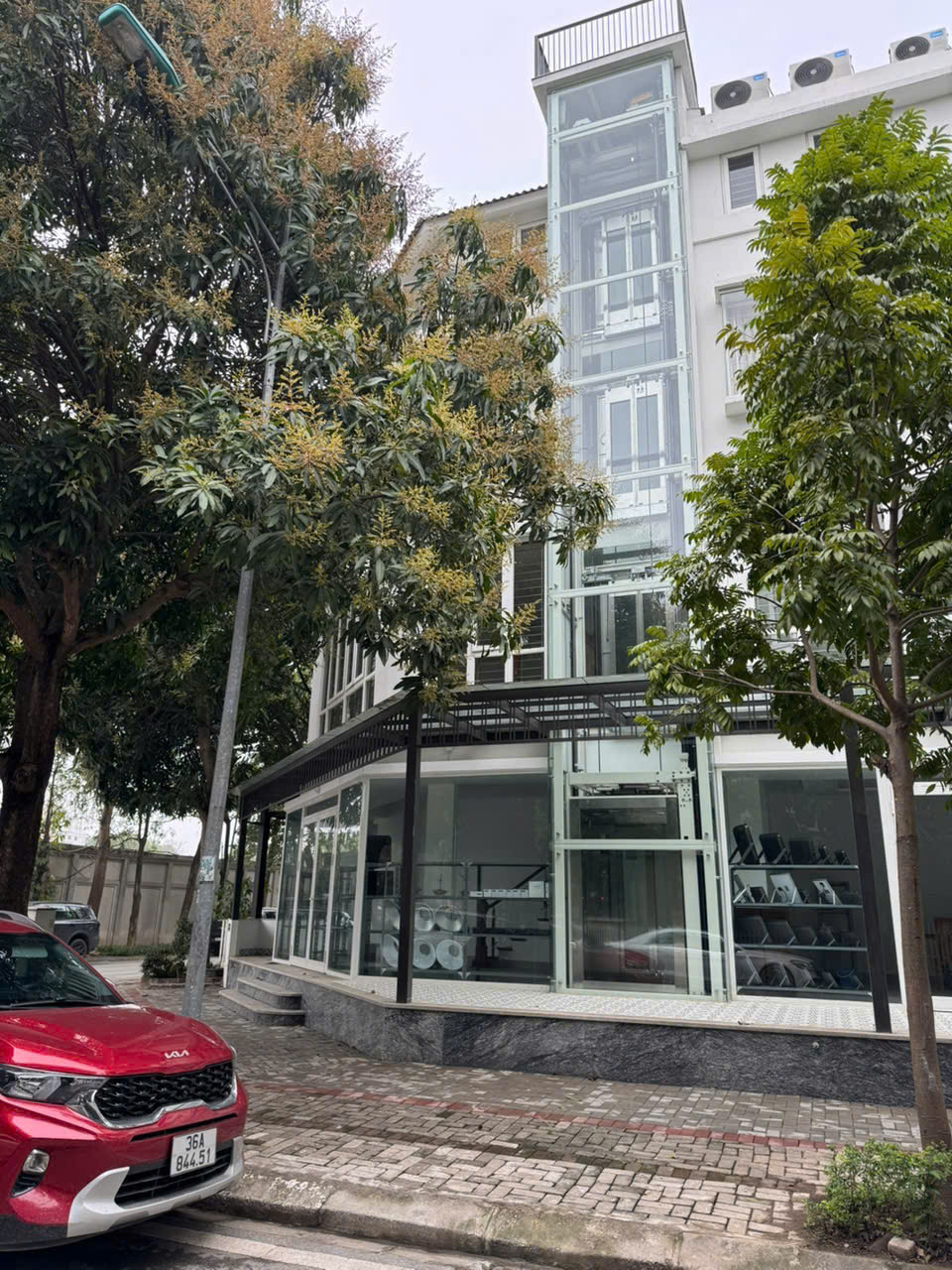 CHO THUÊ NHÀ 2 MẶT TIỀN KD 4TẦNG, 8 PHÒNG, 105M2- KDT XUÂN PHƯƠNG VIGLACERA - Ảnh 1