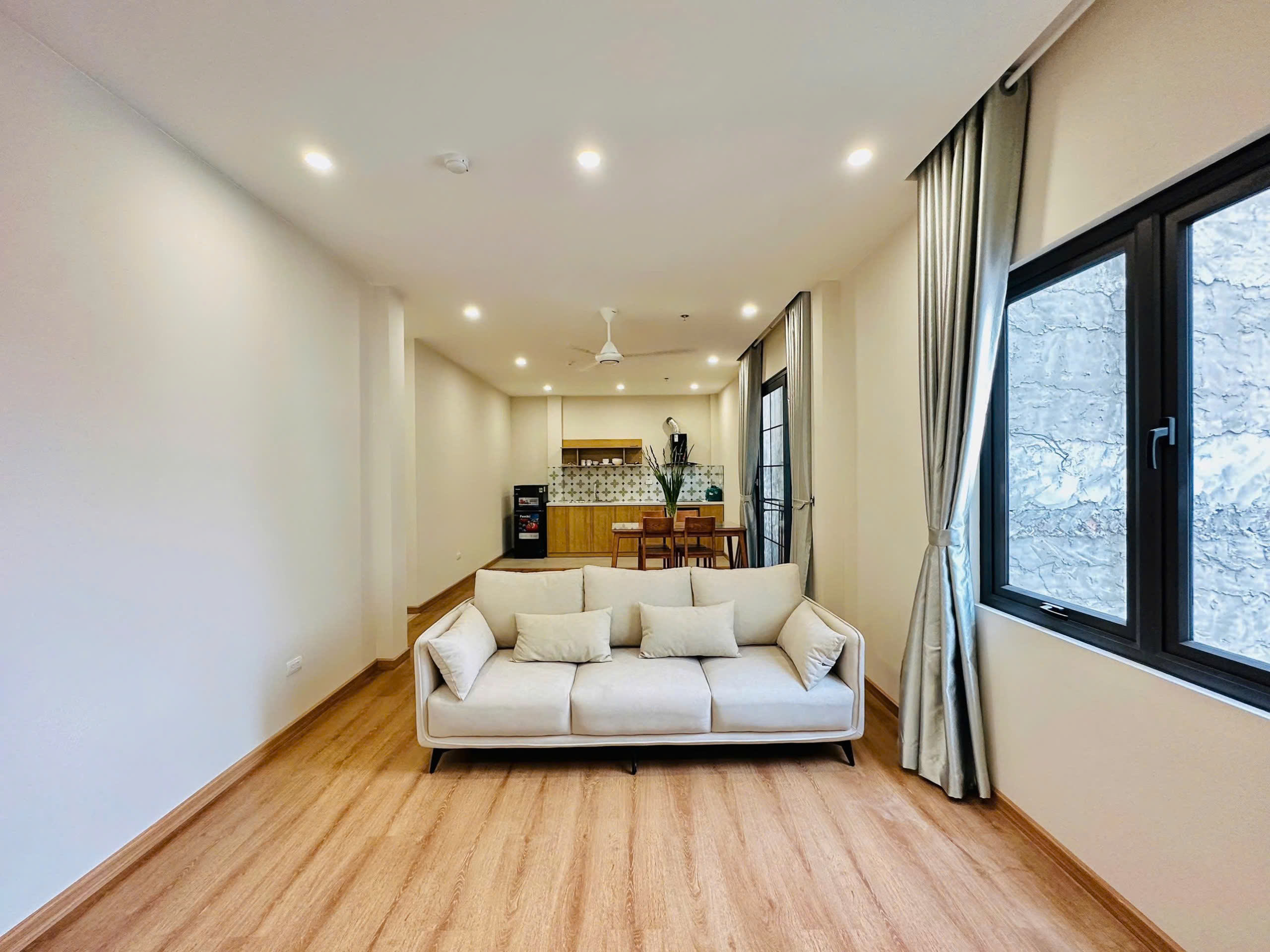 Cho thuê CHDV 2pn tại Tô Ngọc Vân, 14 triệu, 80m2 hàng hiếm tại giá tốt - Ảnh 2