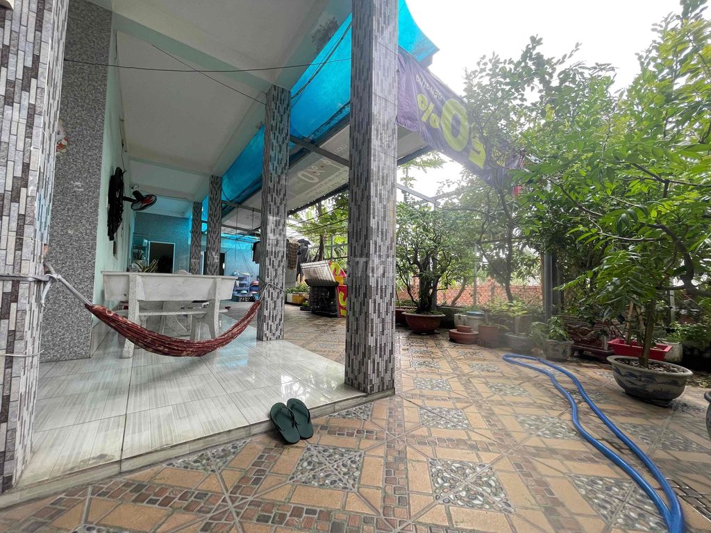 Chính chủ cần bán gấp Nhà vườn nghỉ dưỡng 216m² Giáp Sài Gòn chỉ 30p chạy xe. - Ảnh 1