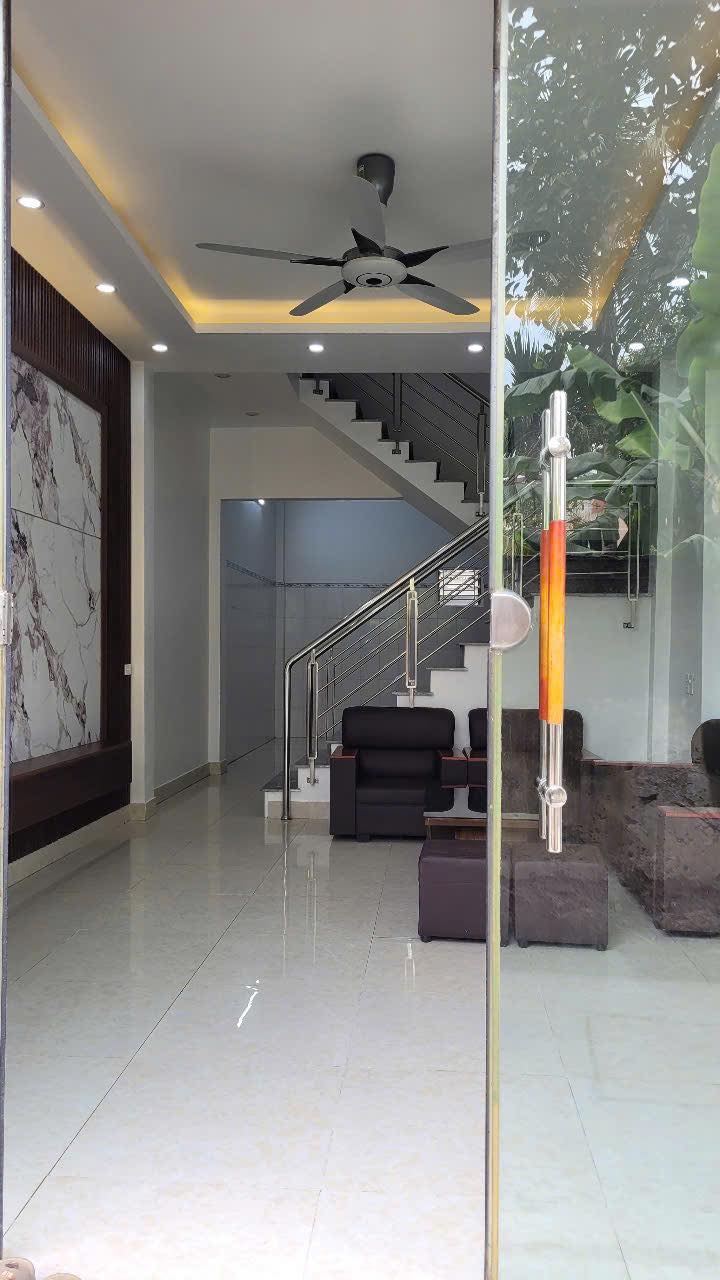 Bán nhà 3 tầng ngõ phố Tống Duy Tân, ph Ngọc Châu, TP HD, 48m2, mt 4m, 3 ngủ, 3 vs, 2.65 tỷ - Ảnh chính