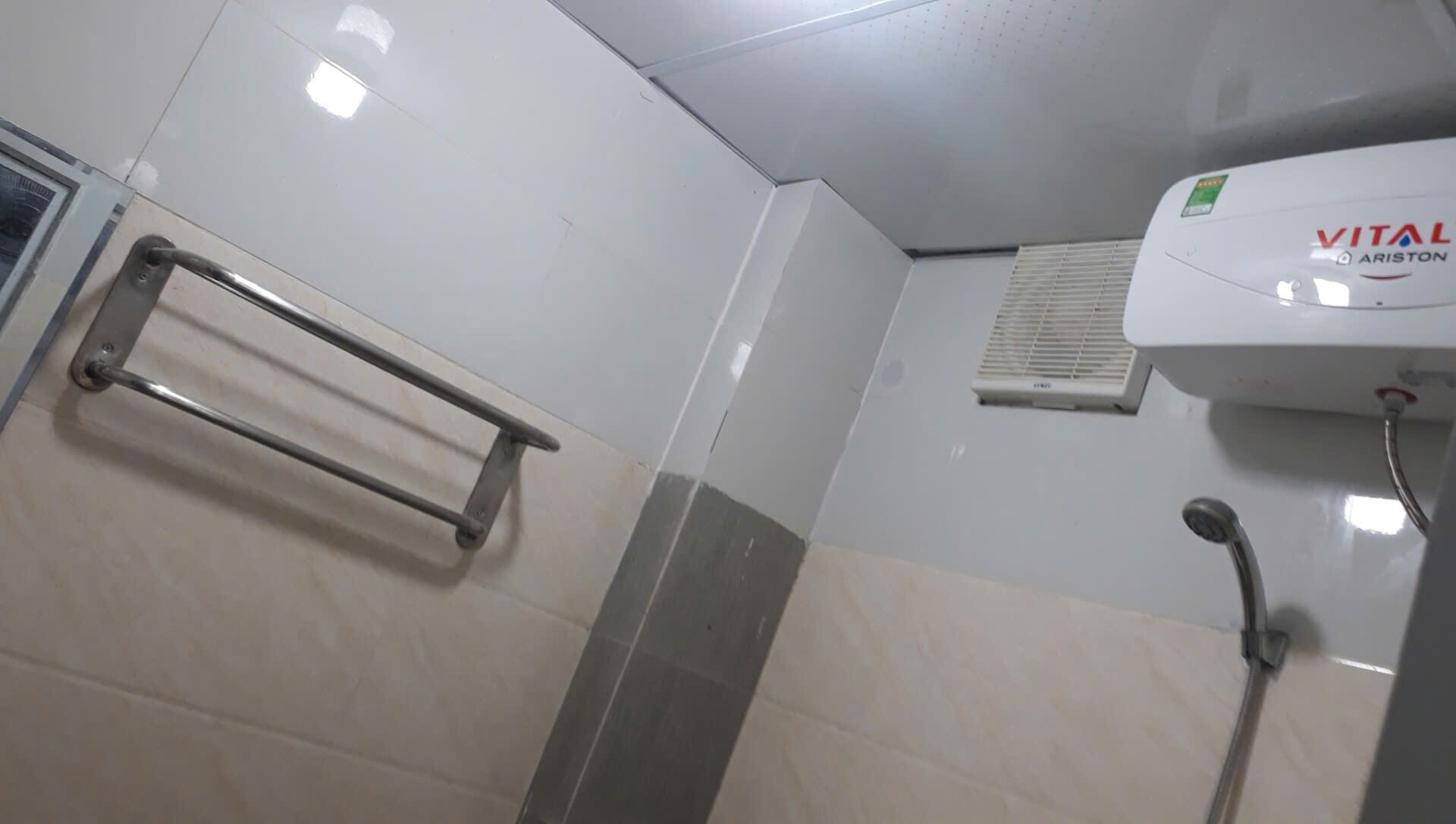 ♪Nhà Kiệt 2.5m Hoàng Diệu thông Nguyễn Hoàng, 45m2, 2 tầng sạch sẽ, 2.55 tỷ - Ảnh chính