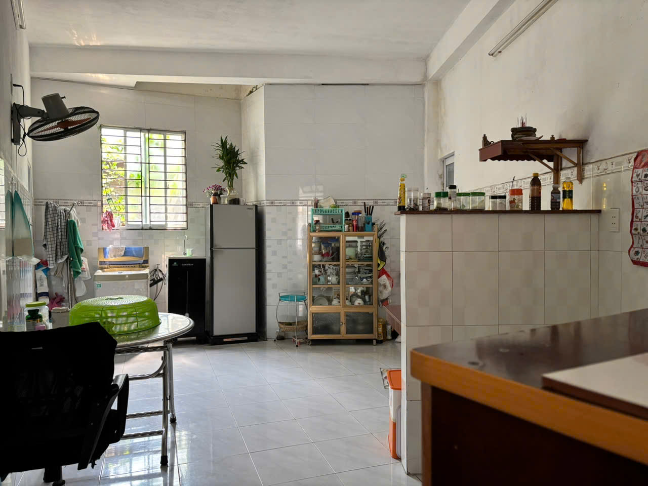 ♪Sau lưng MT, gần Chợ Đống Đa, 56m2, 3 tầng, 5 Phòng cho thuê, 2.65 tỷ - Ảnh 1