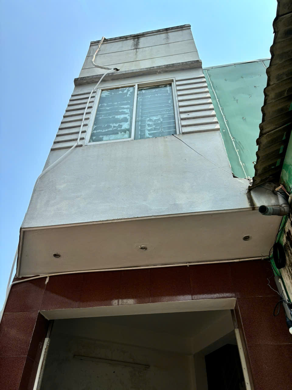 ♪Sau lưng MT, gần Chợ Đống Đa, 56m2, 3 tầng, 5 Phòng cho thuê, 2.65 tỷ - Ảnh chính