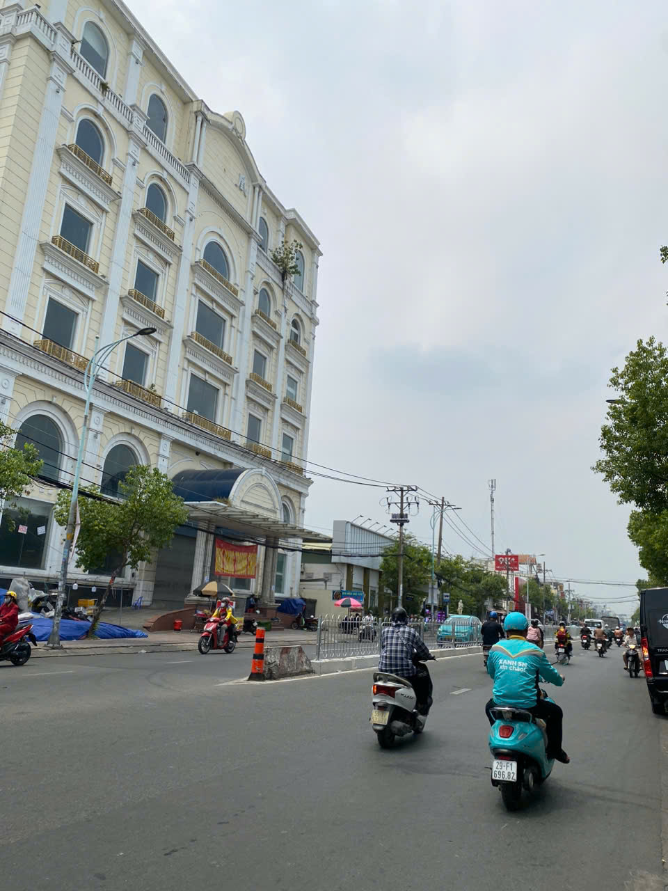 Bán đất vuông đẹp  hẻm 6M kế mặt tiền Lê Văn Quới 10x 9m chỉ 7.5 tỷ tl - Ảnh chính