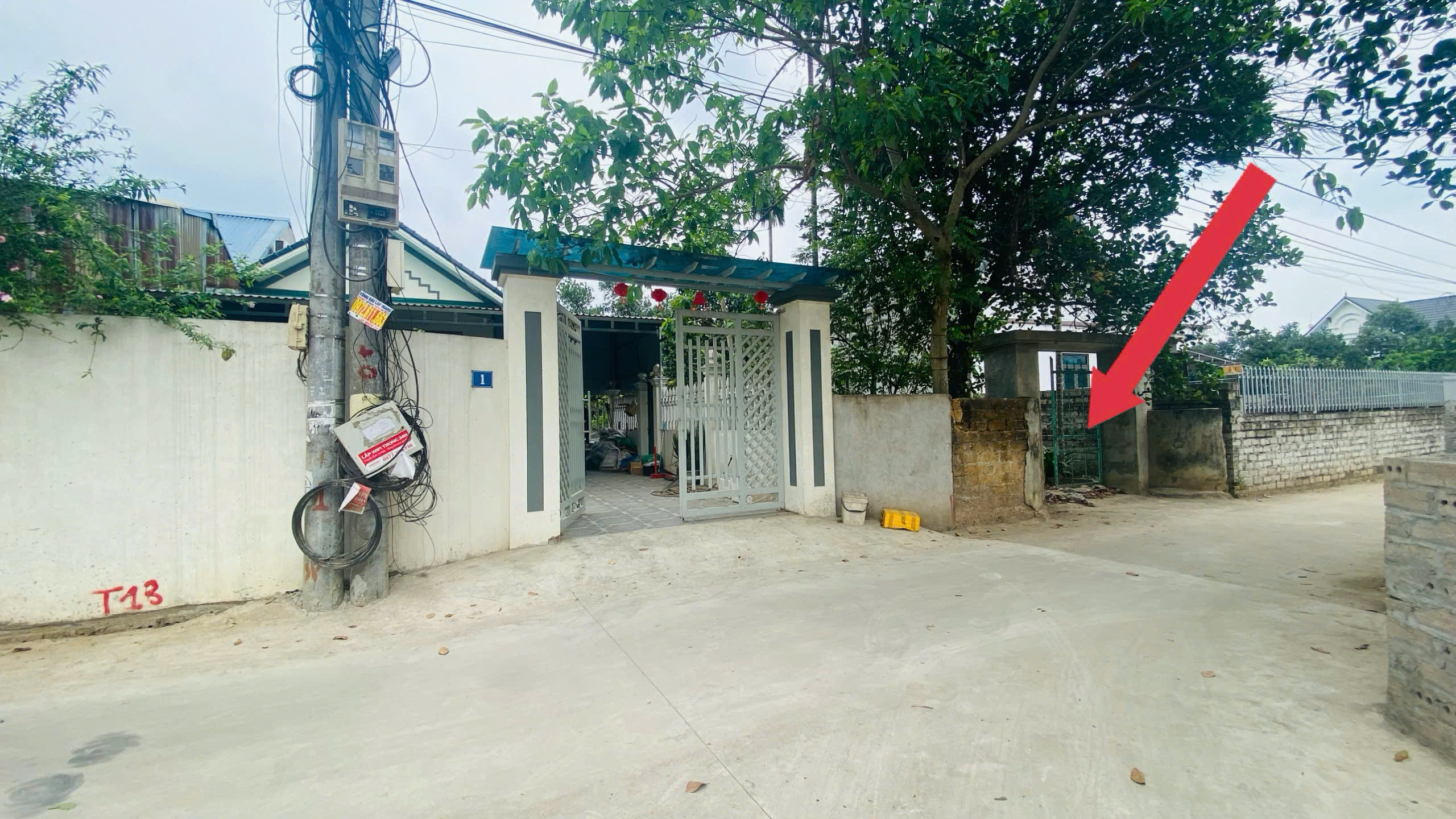 HÀNG MỚI TINH, 193M2; GIÁ RẺ NHỈNH 10TR/M2 - Ảnh chính