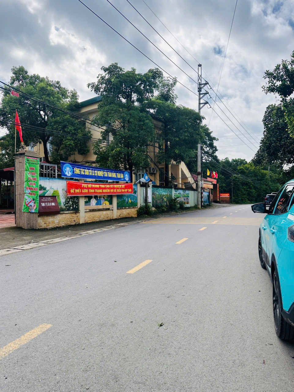 HÀNG MỚI TINH, 193M2; GIÁ RẺ NHỈNH 10TR/M2 - Ảnh 1