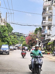 Bán CHDV hẻm 1/ Phan Huy Ích P14. DT: 6x20 cn 105m, 22 Phòng, Nhà 6 Lầu GIÁ CHỈ 16 TỶ TL - Ảnh 2