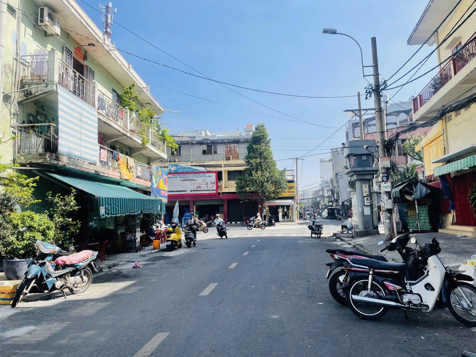 * Nhà Mặt Tiền Thái Phiên Q11- CN 50m Nở Hậu 7m ,2Tầng, TT. 12Tr/Th Nhỉnh 9Tỷ - Ảnh 1