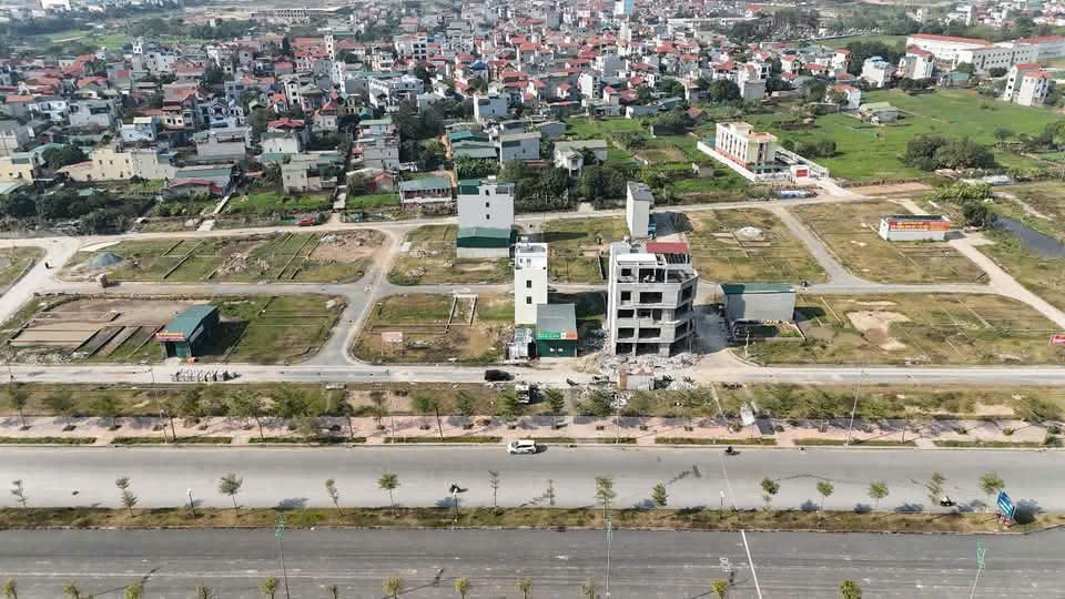 CHÍNH CHỦ GỬI BÁN ĐẤT DỊCH VỤ XÃ AN THƯỢNG - GIÁ RẺ NHẤT THỊ TRƯỜNG - Ảnh chính