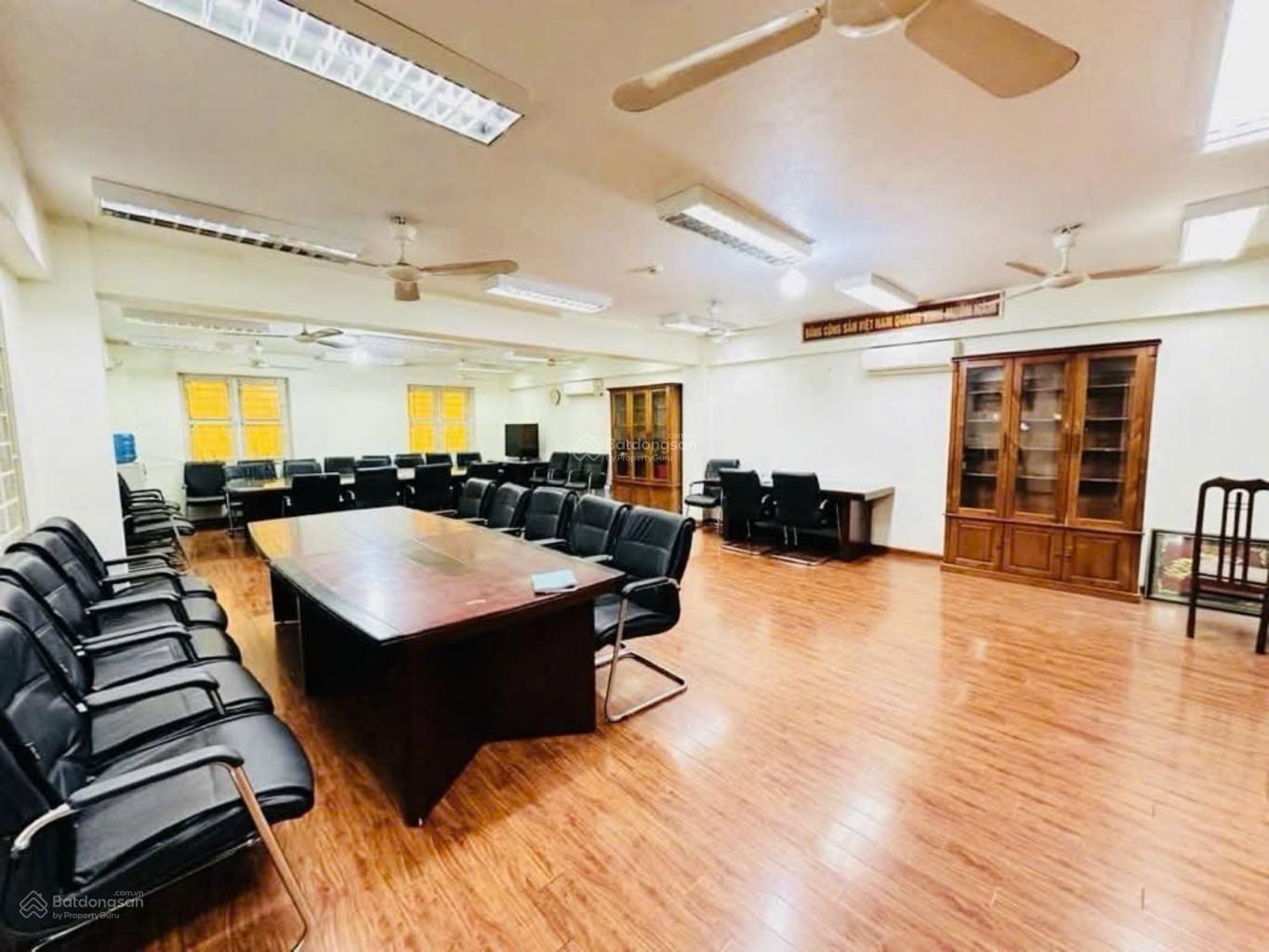 Biệt thự Pháp Vân ( Trần Thủ Độ ) 350  m2 - 56 tỷ - Ảnh 2