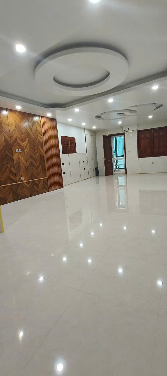 Bán nhà Hot nhất Phố trung tâm Thái Hà , Đống Đa, Hà Nội. DT 117m2 , 6T , MT 5m ,47 tỷ - Ảnh chính