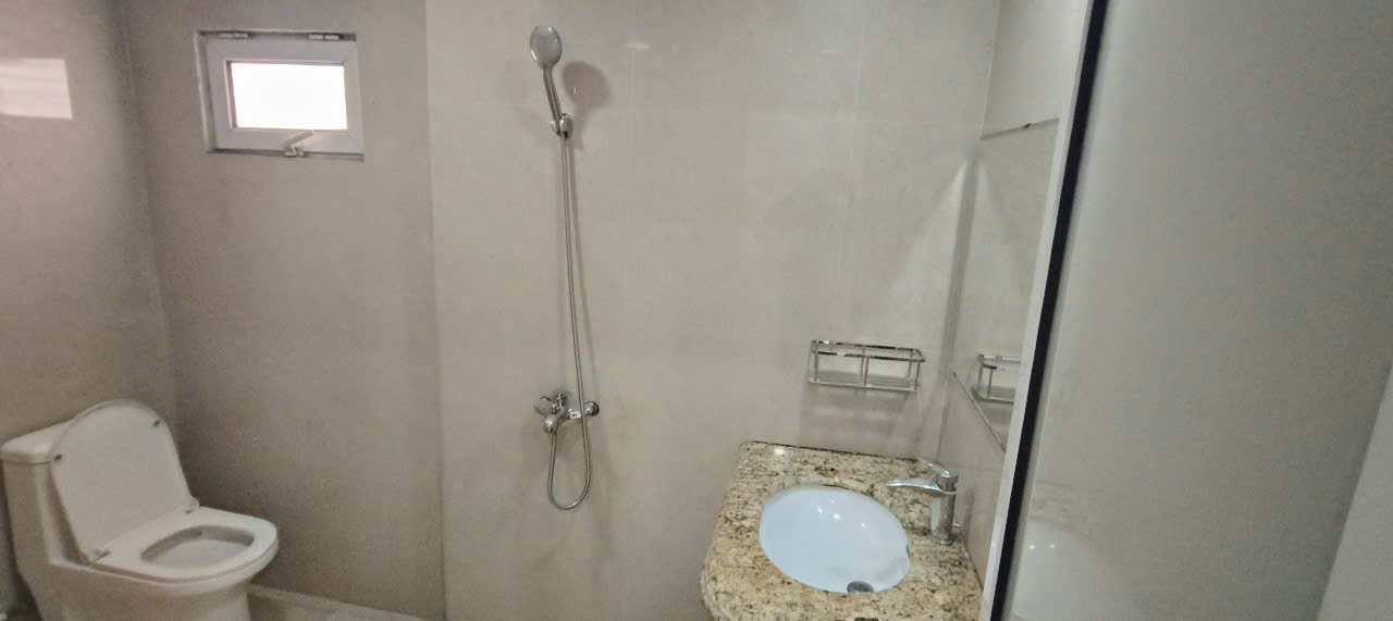 Bán nhà Hot nhất Phố trung tâm Thái Hà , Đống Đa, Hà Nội. DT 117m2 , 6T , MT 5m ,47 tỷ - Ảnh 4