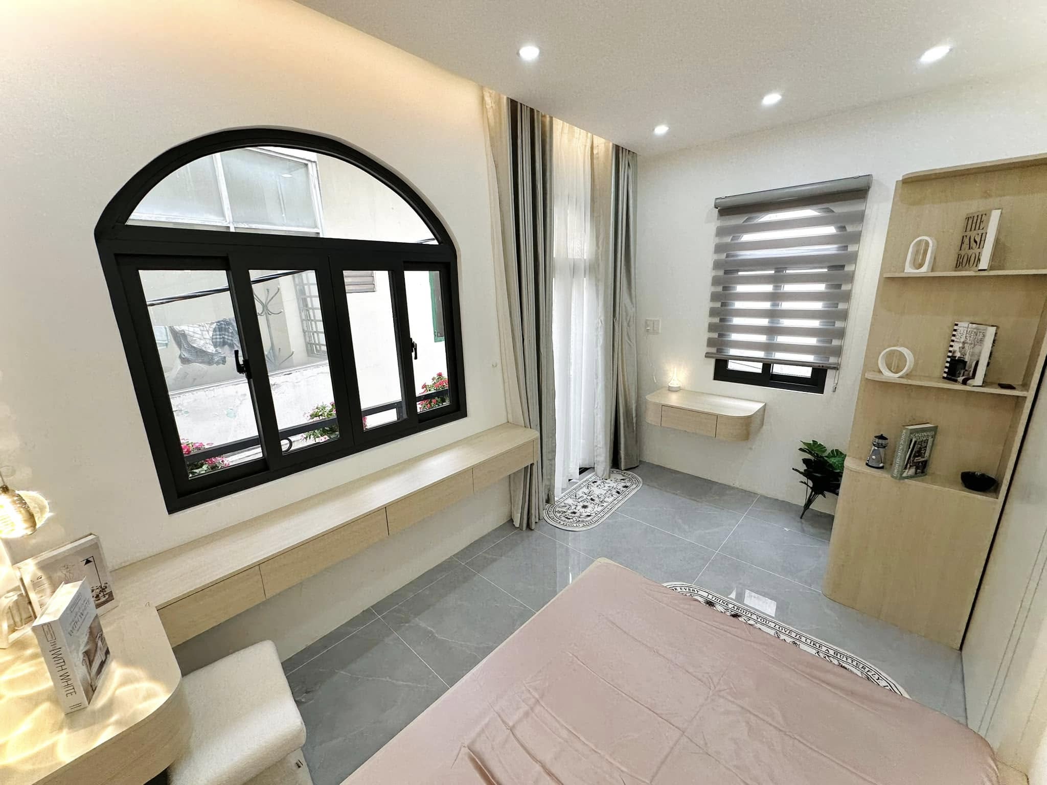 Bán TÒA VĂN PHÒNG ĐỨC DIỄN 144M2X8T+HẦM,MẶT TIỀN 8M, PHÂN LÔ VỈA HÈ Ô TÔ, 45 TỶ - Ảnh 2