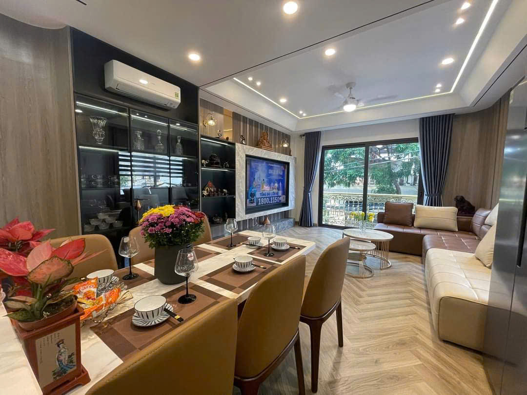 Siêu Phẩm 6 Tầng Thang Máy P.Phúc Đồng, Cạnh VINHOMS, Lô Góc Gara Ôtô, 45m2, Gía 8,8 Tỷ. - Ảnh 1